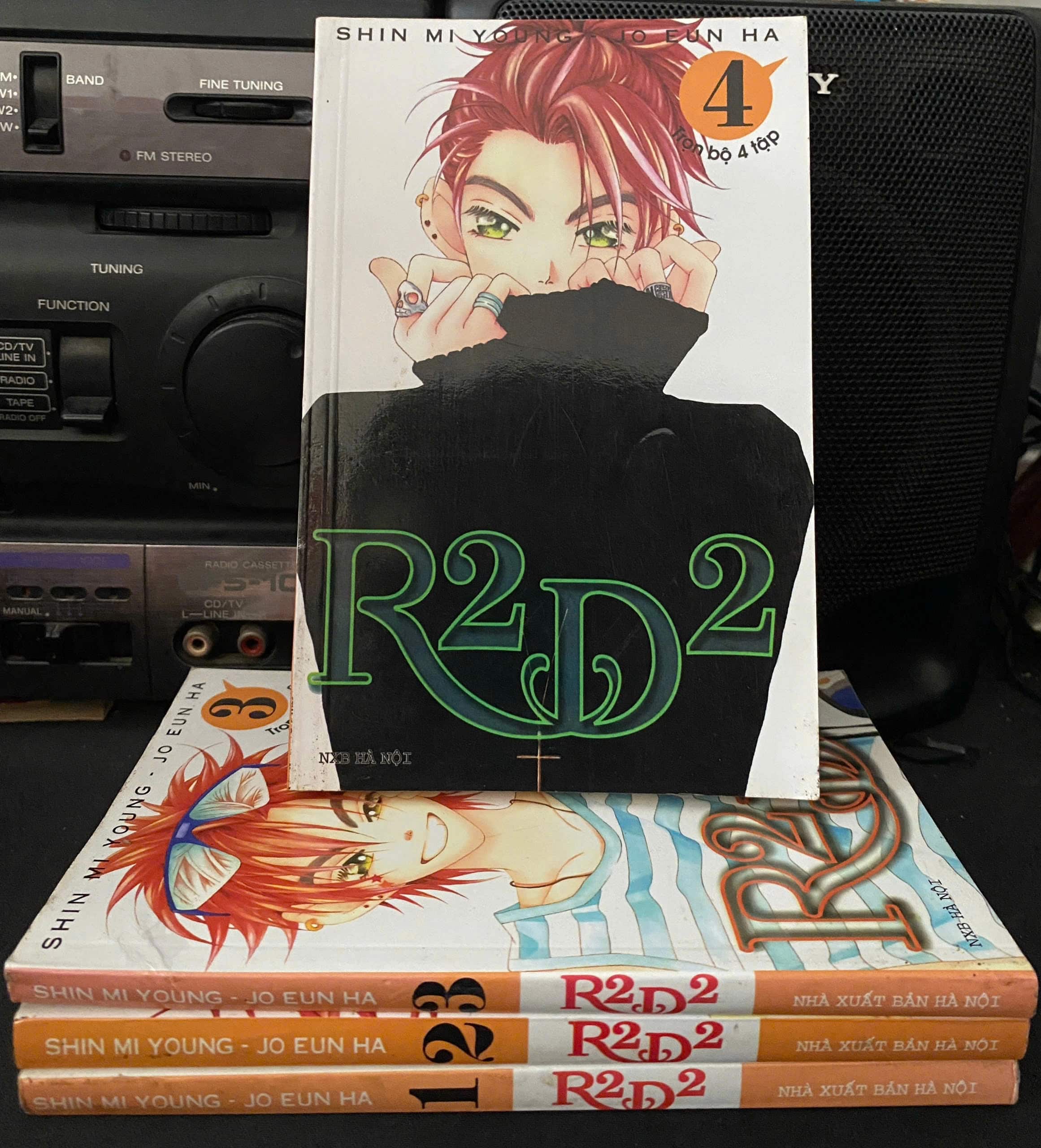 R2d2 - ( trọn bộ 4 cuốn)