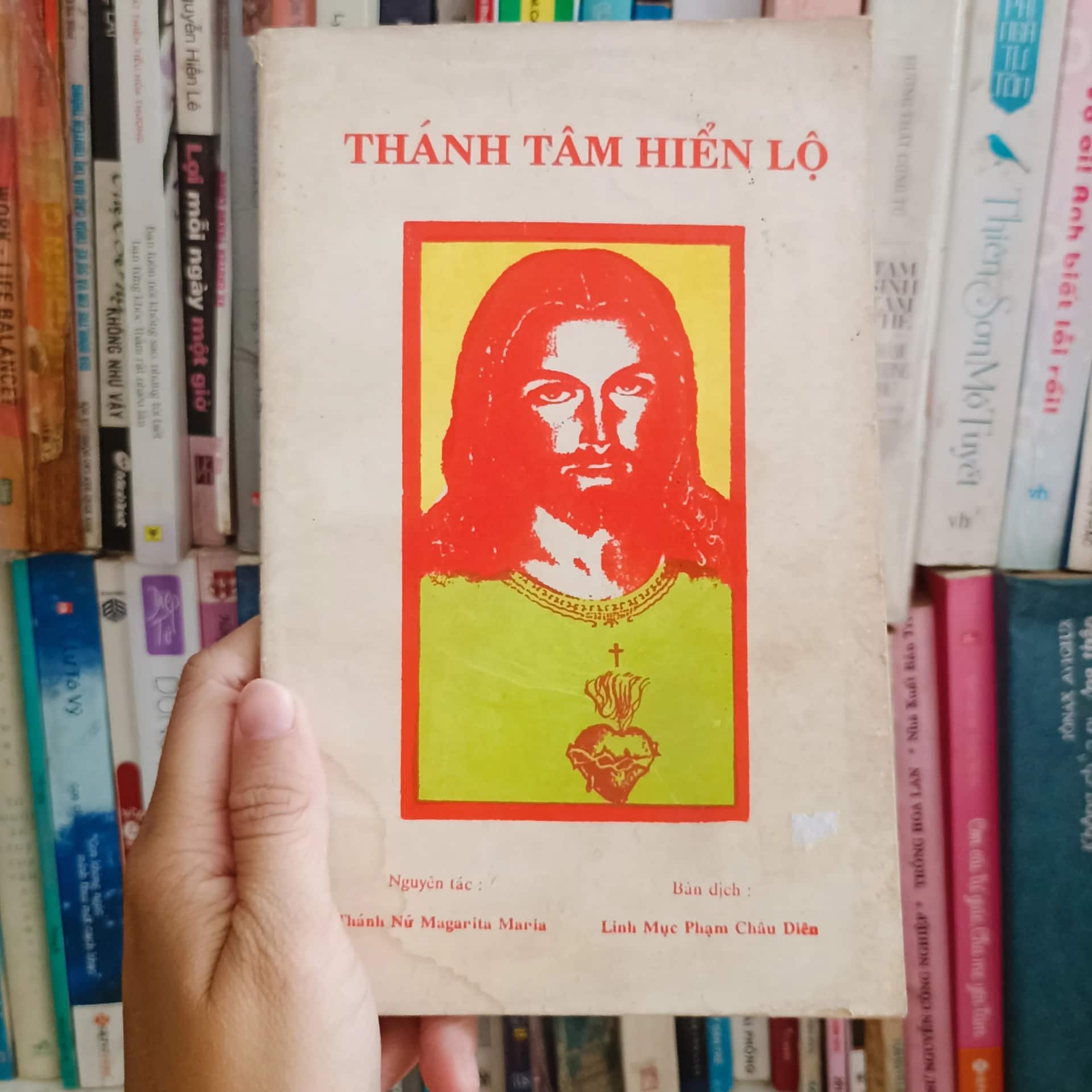 Thánh Tâm Hiển Lộ