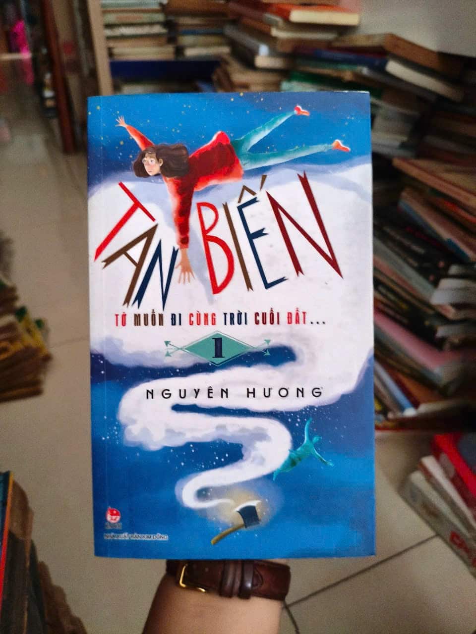 Tớ Muốn Đi Cùng Trời Cuối Đất - Tập 1: Tan Biến