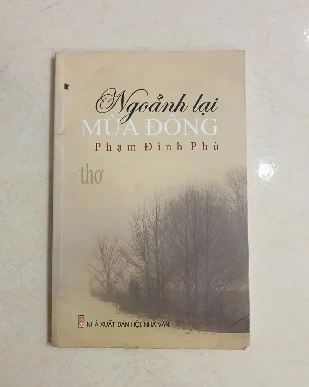 Ngoảnh lại mùa đông