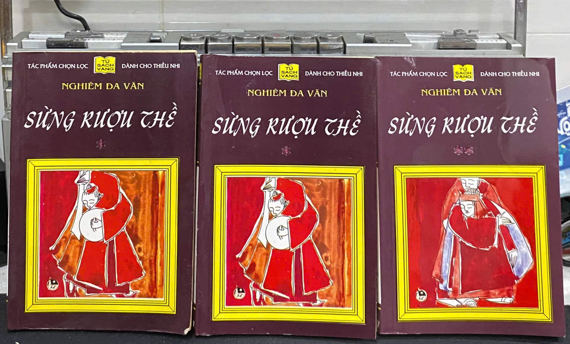 Sừng rượu thề - Nghiêm Đa Văn