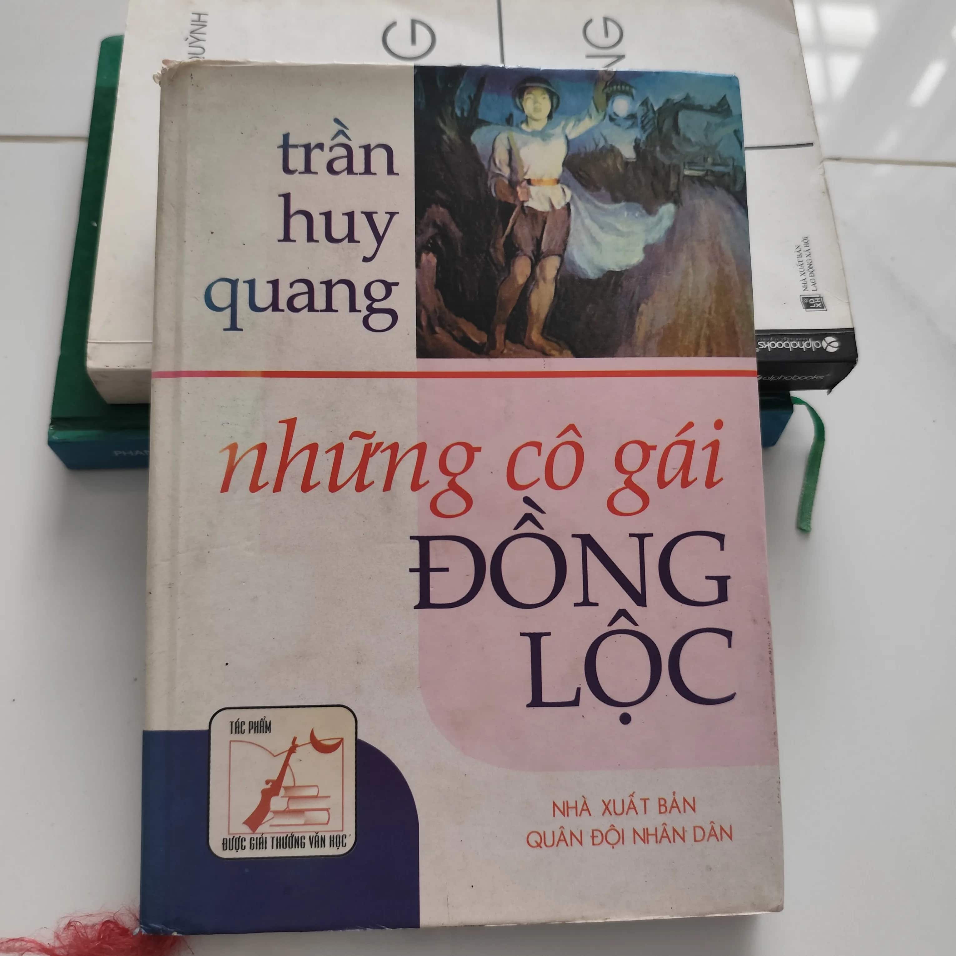 Những cô gái đồng lộc