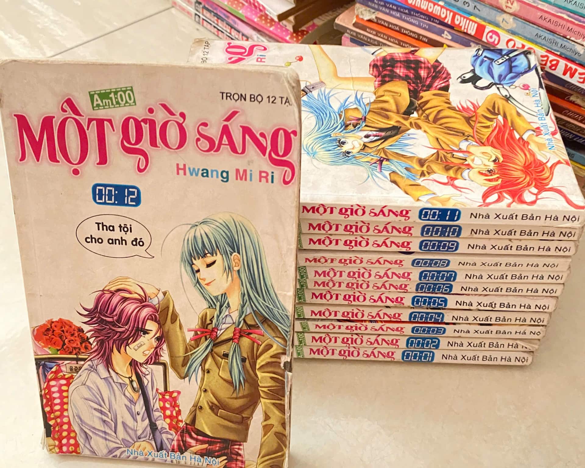 MỘT GIỜ SÁNG (HWANG MI-RI) - 12 tập