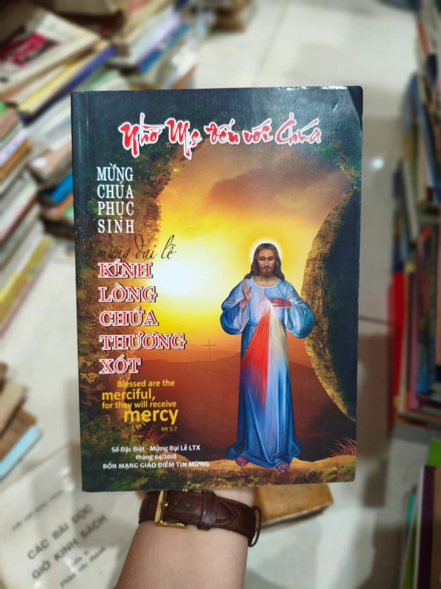 Nhờ mẹ đến với chúa 