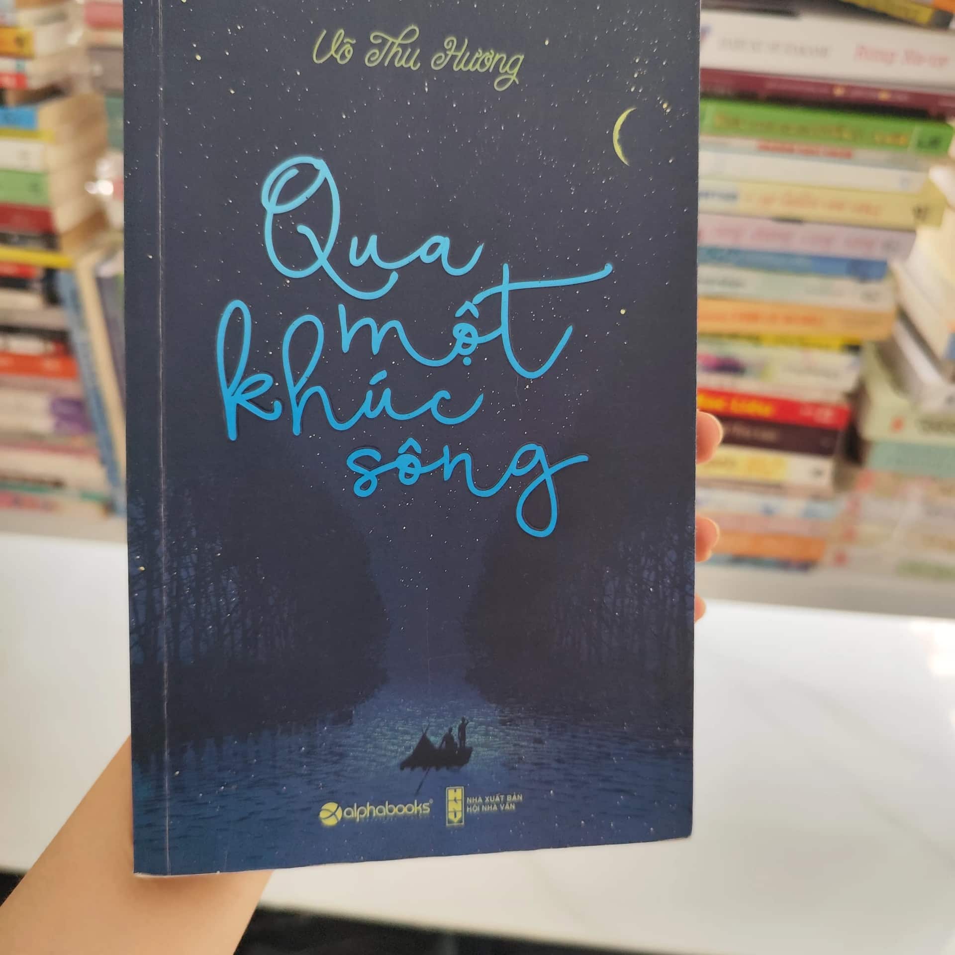 Qua một khúc sông