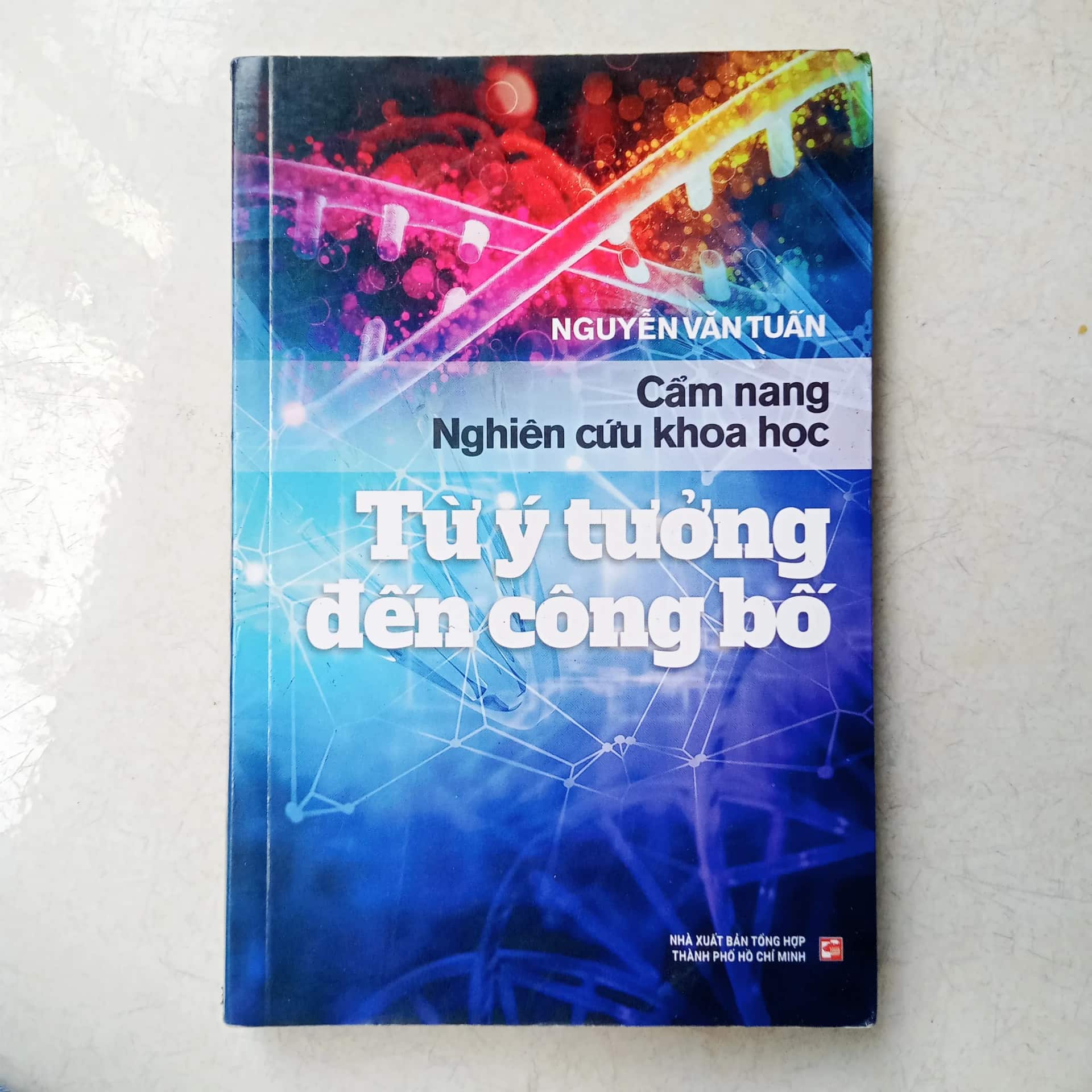 Từ ý tưởng đến công bố