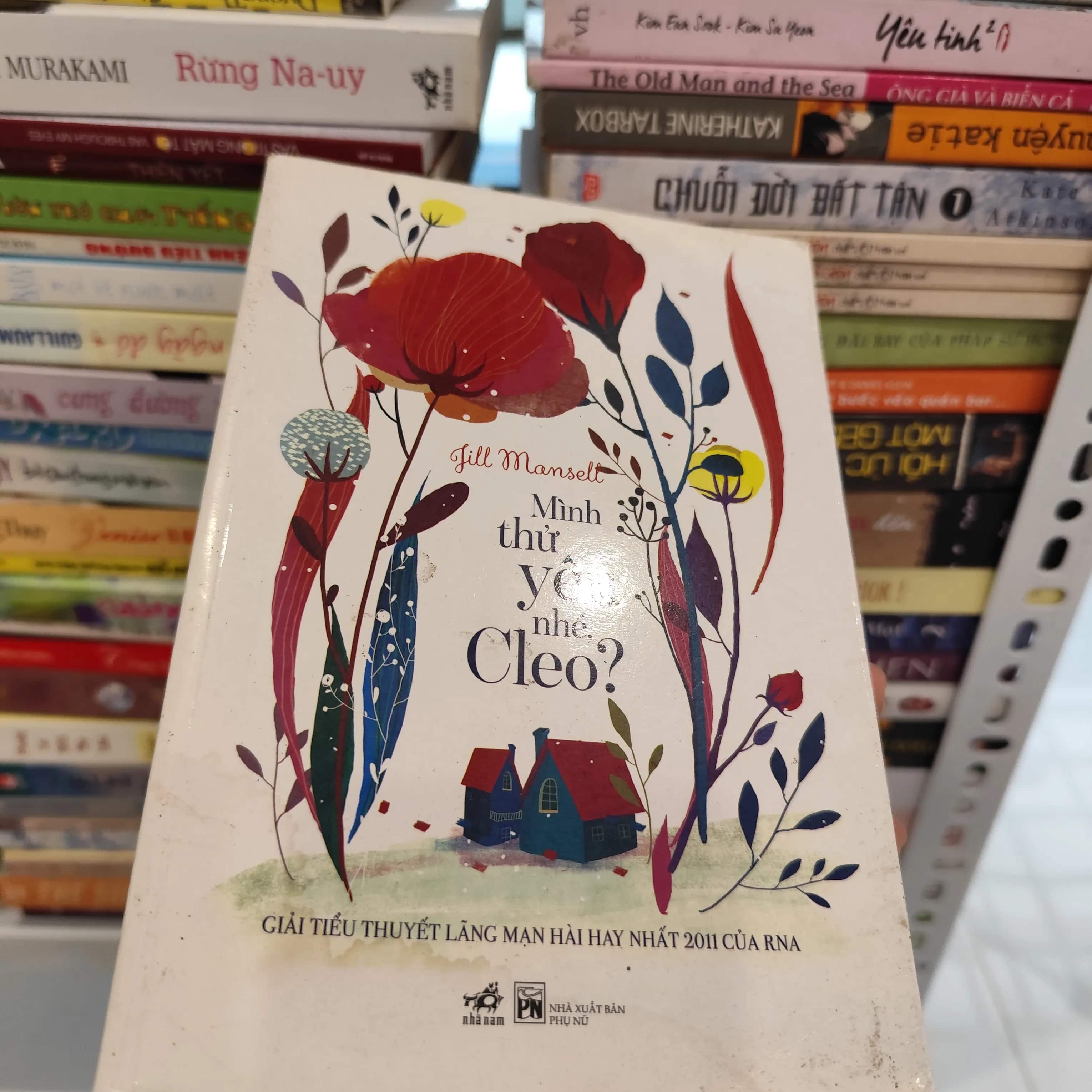 Mình thử yêu nhé Cleo?