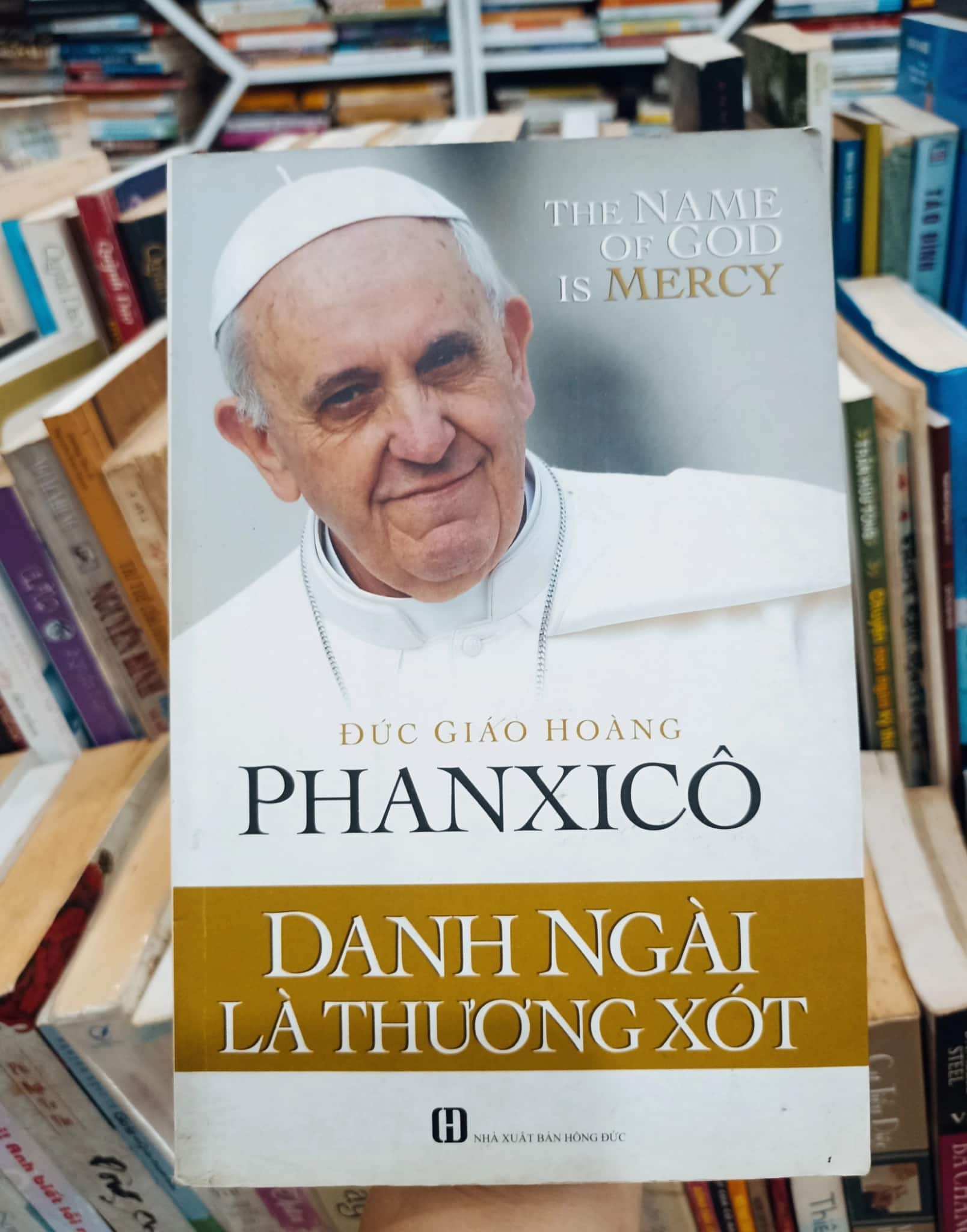 Danh Ngài Là Thương Xót 