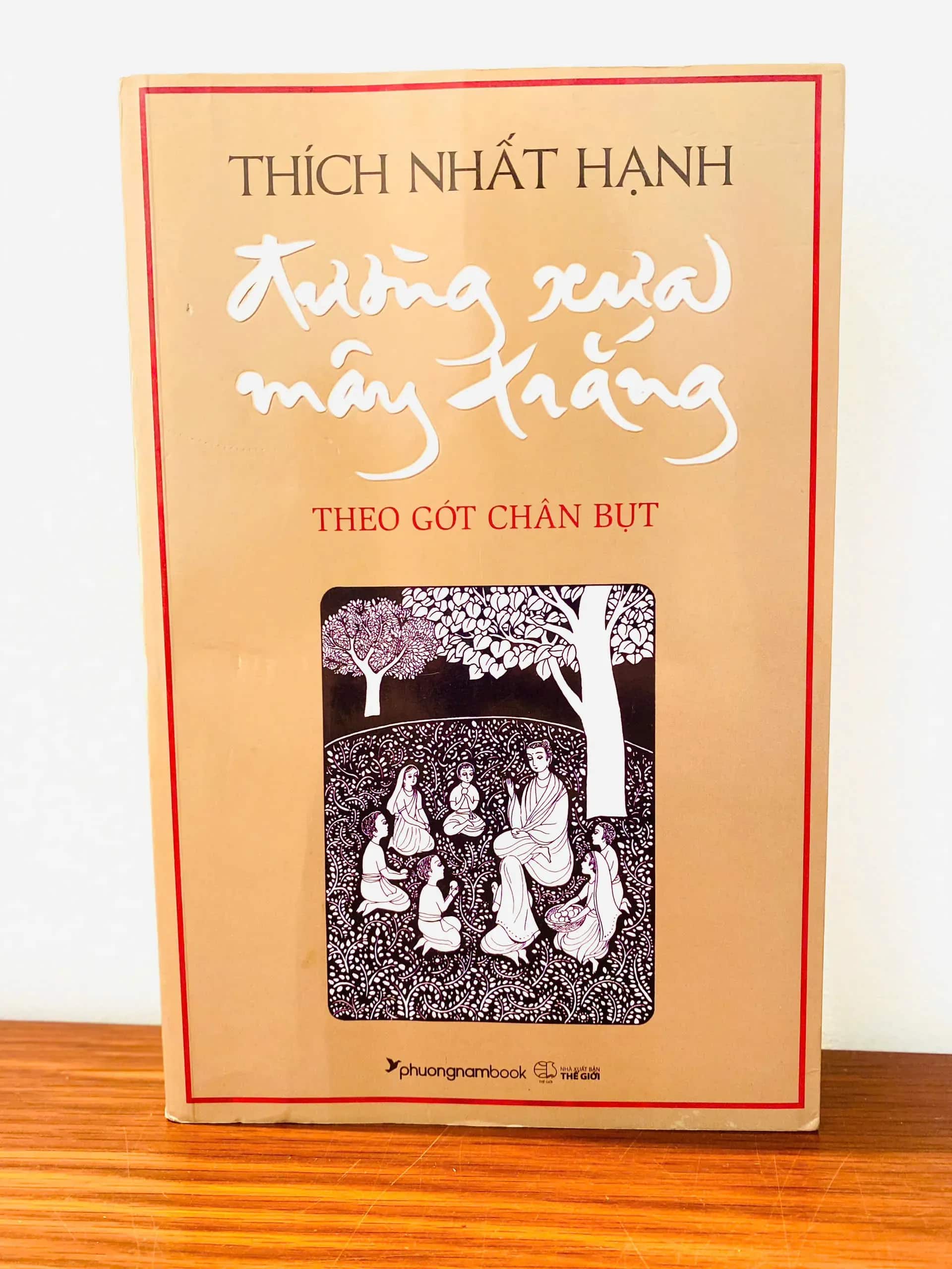 Đường Xưa Mây Trắng - Theo Gót Chân Bụt