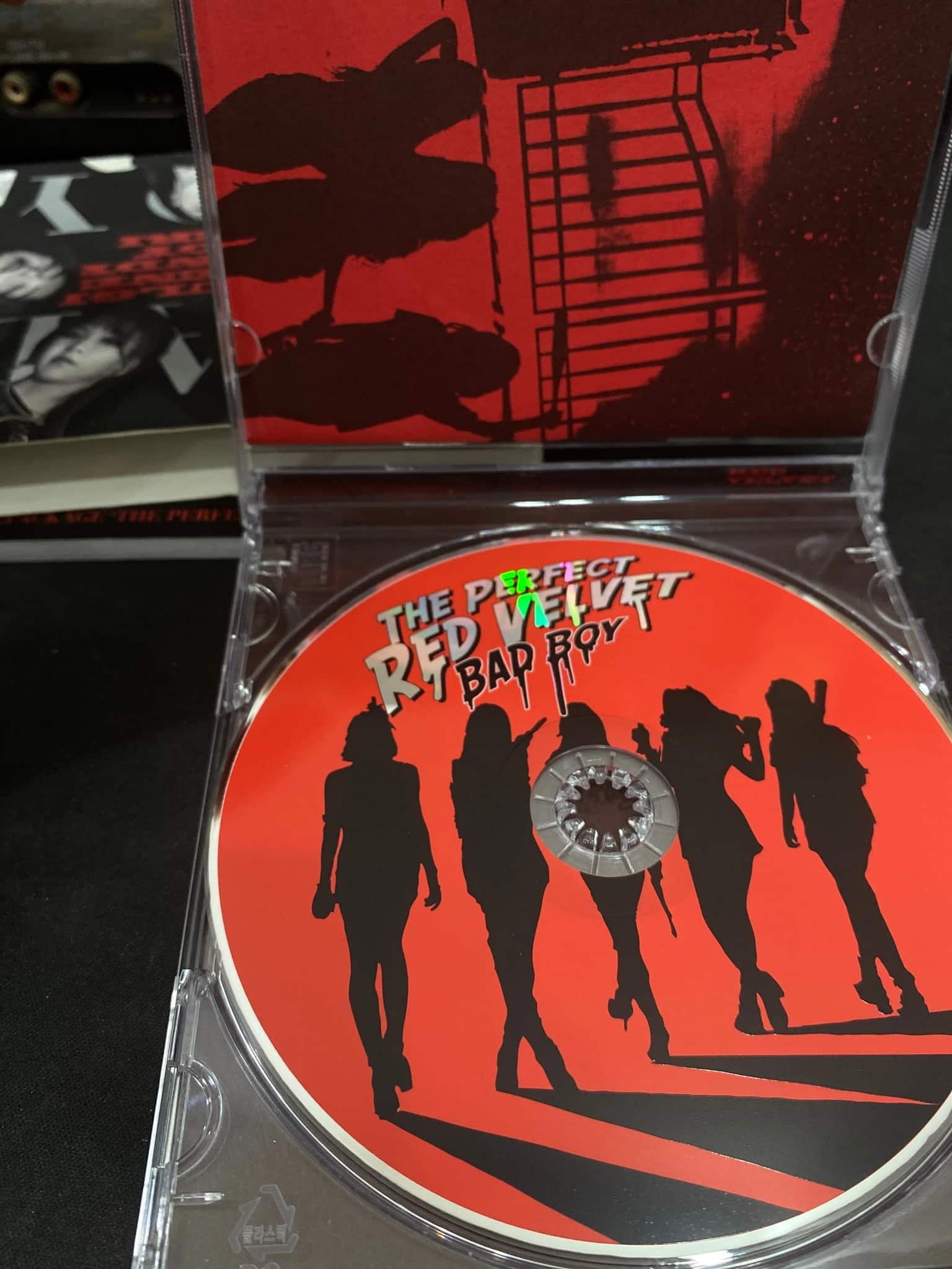 RED VELVET - The Perfect Red Velvet - Series 2 - Bad Boy ( sẵn kèm đĩa, album)