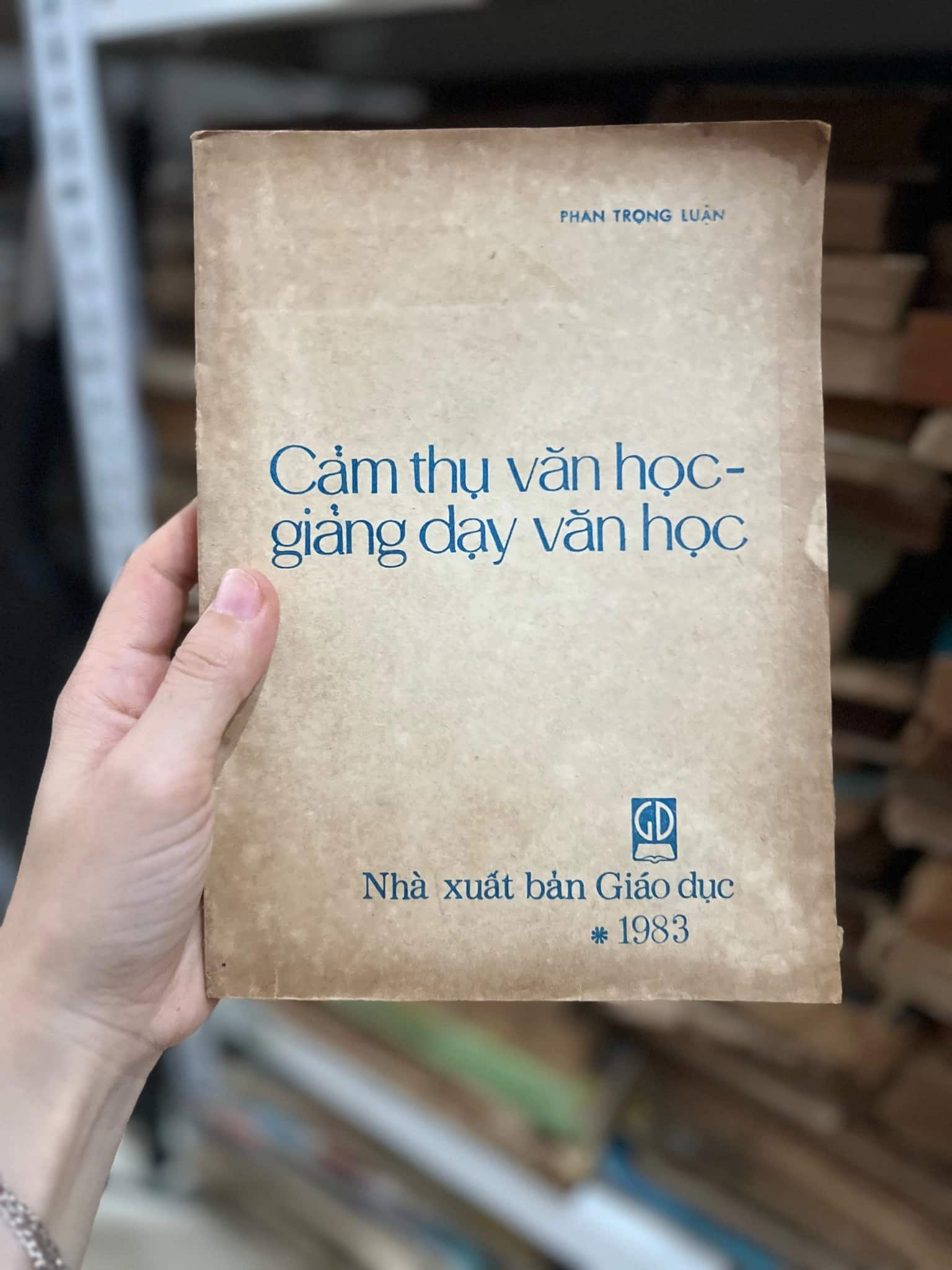 Cảm thuh văn học giảng dạy văn học 1983
