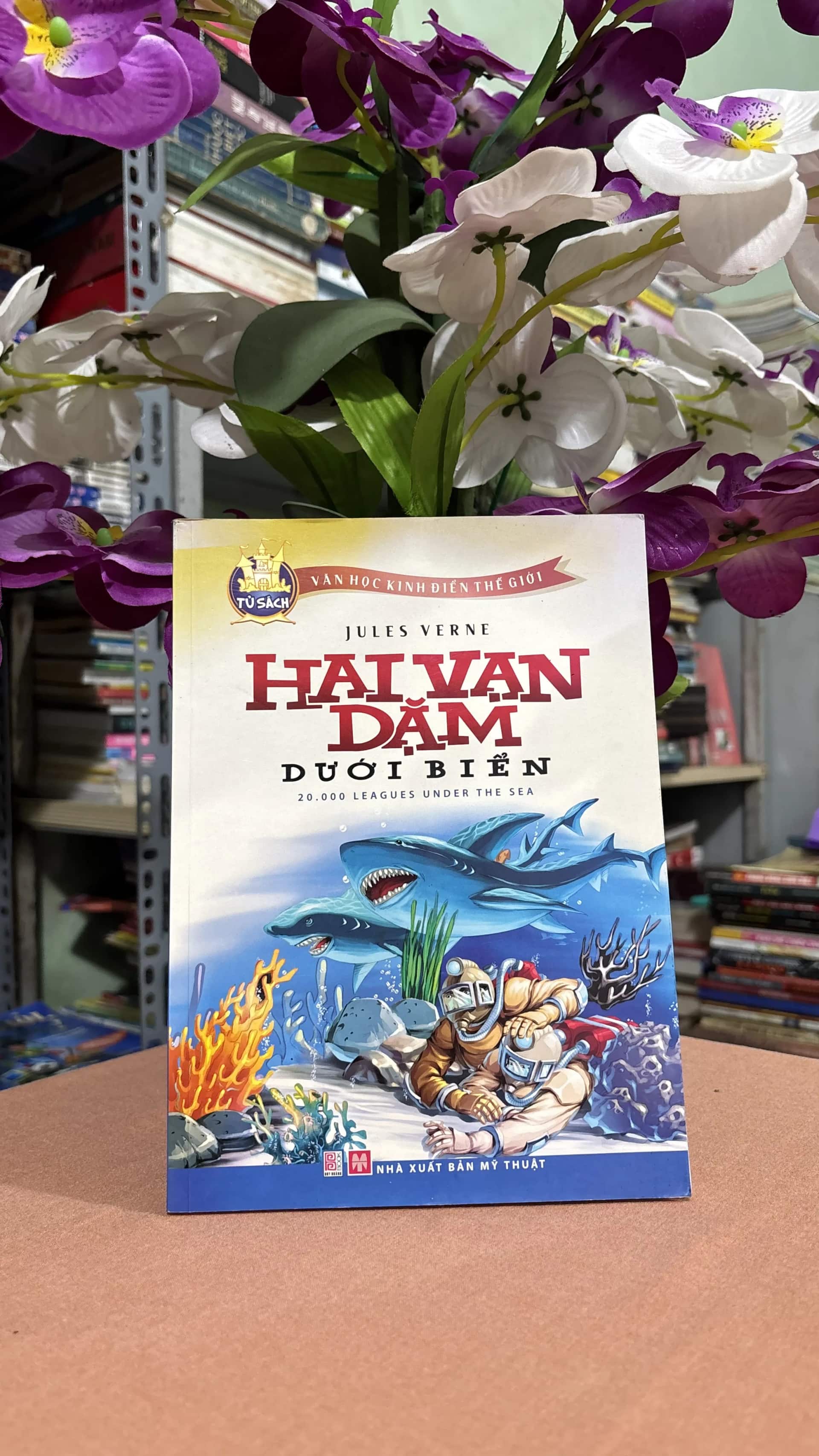 Hai vạn dặm dưới biển