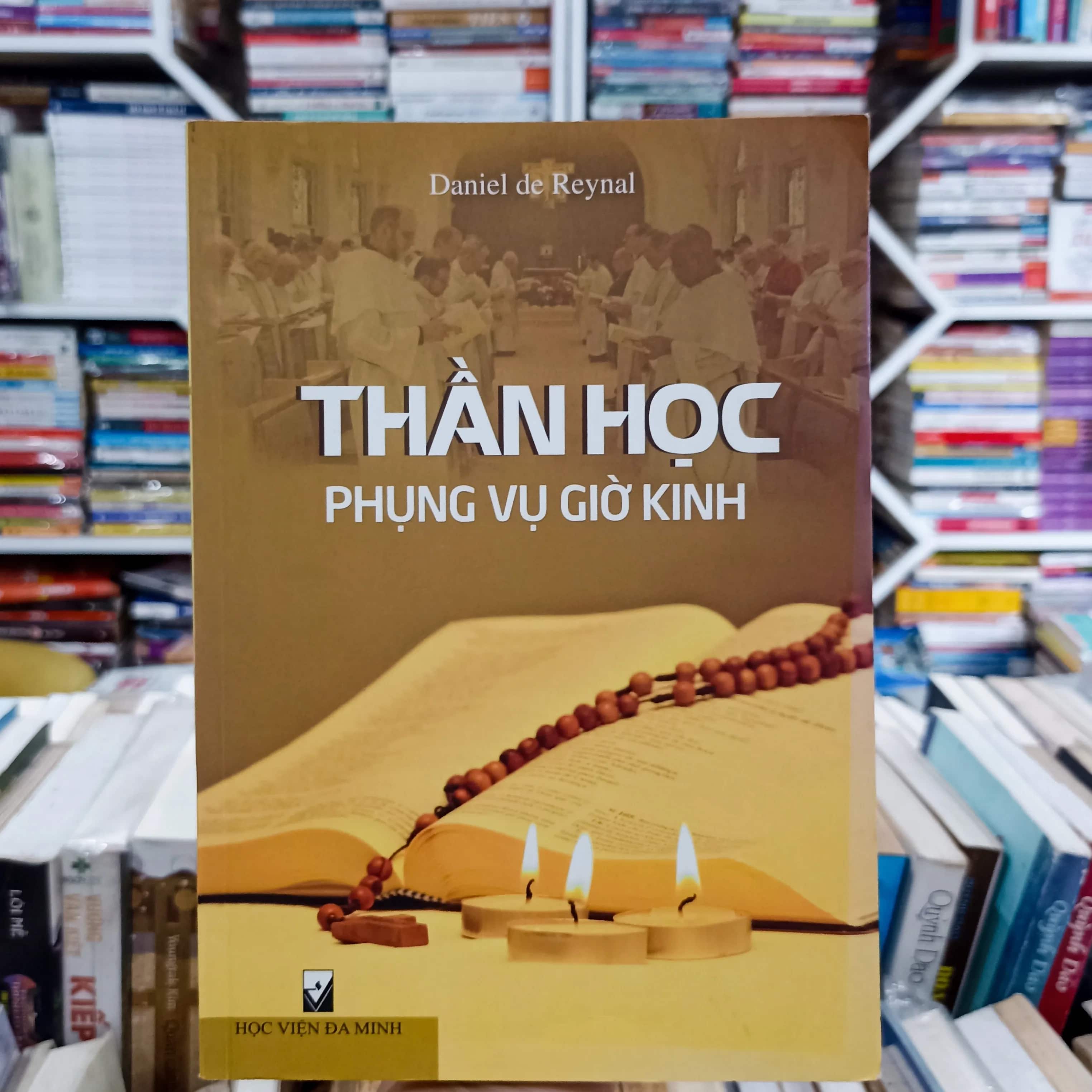 Thằng học phụng vụ giờ kinh 
