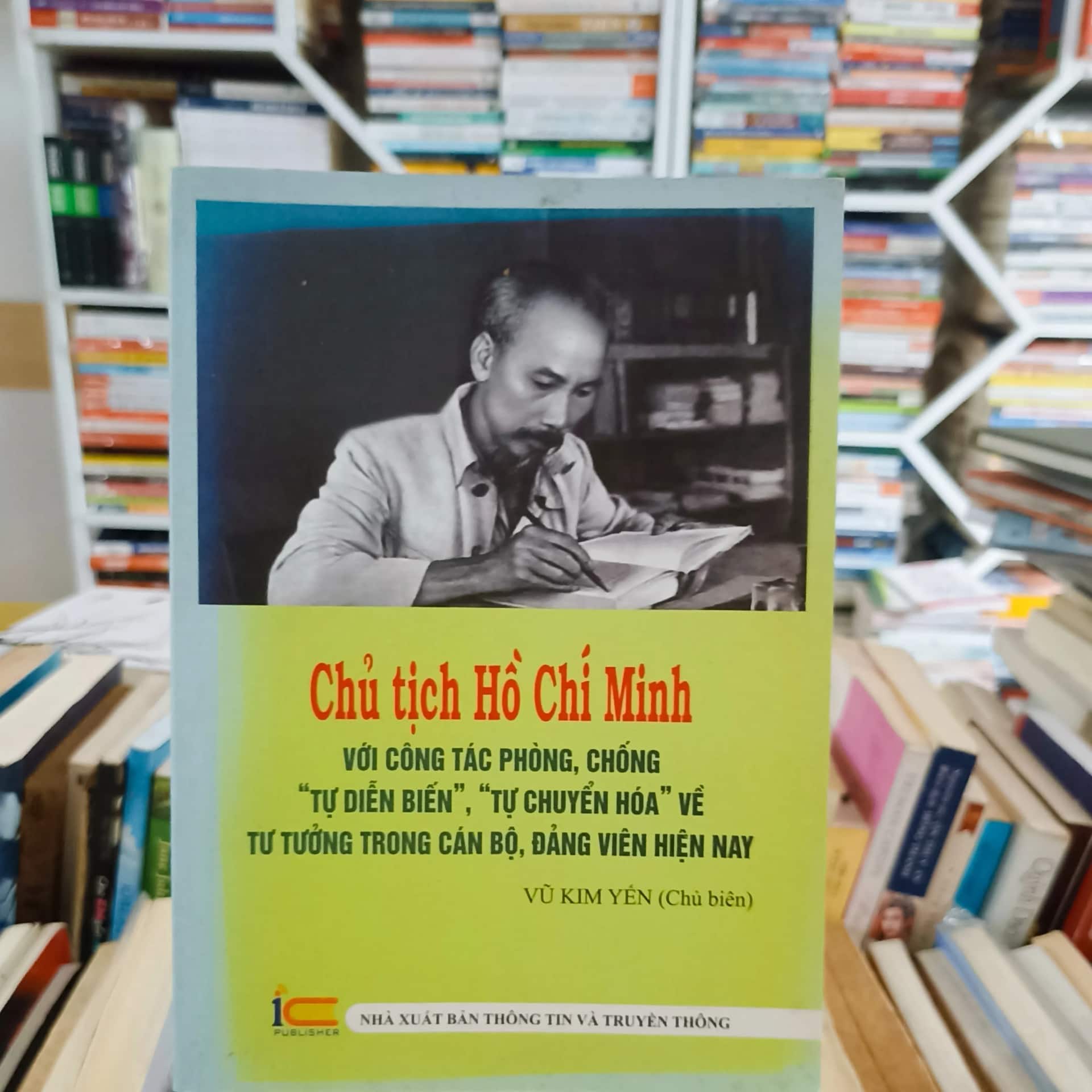 Chủ tịch Hồ Chí Minh