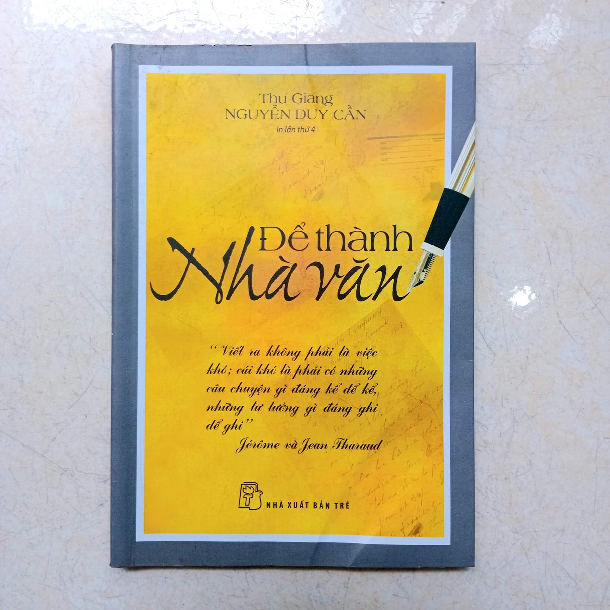 Để thành nhà văn 