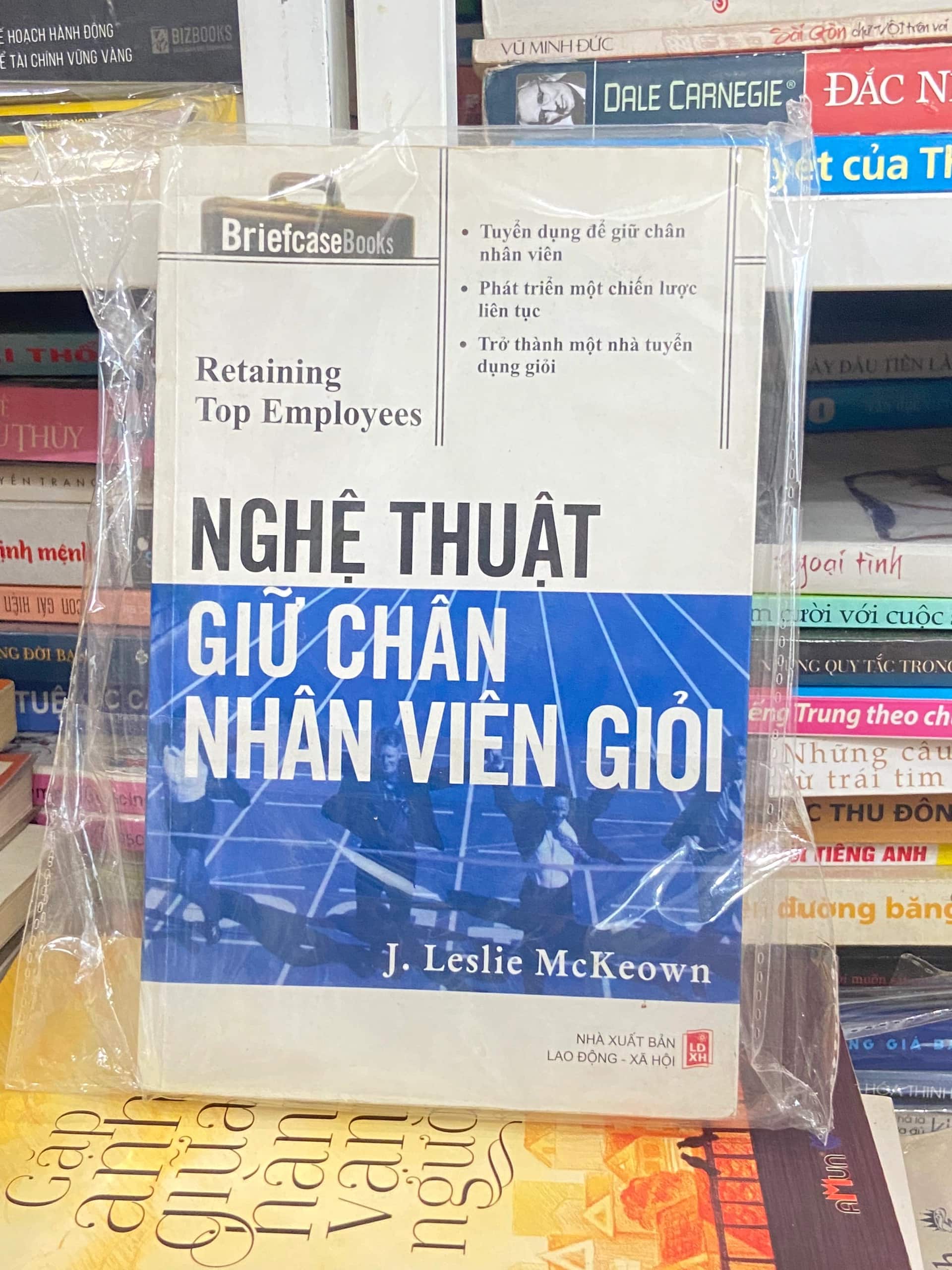 Nghệ Thuật Giữ Chân Nhân Viên Giỏi