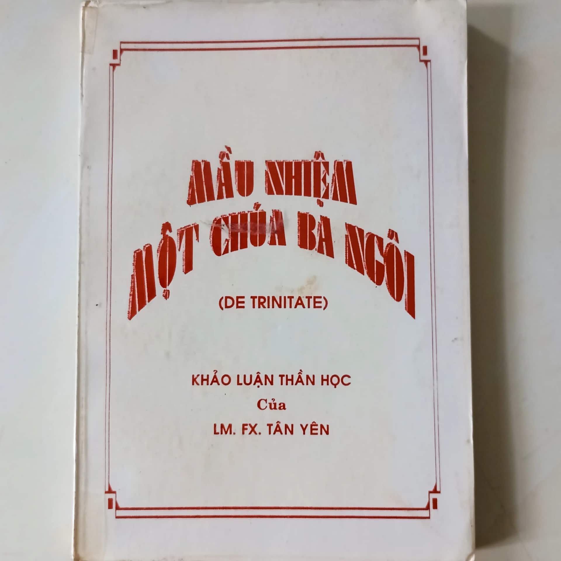 Mầu nhiệm Chúa Ba Ngôi