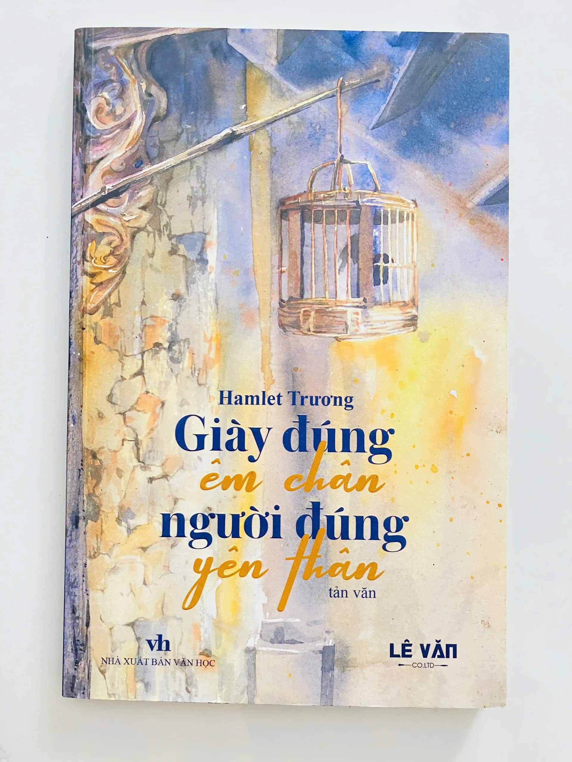 Giày đúng êm chân, người đúng yên thân