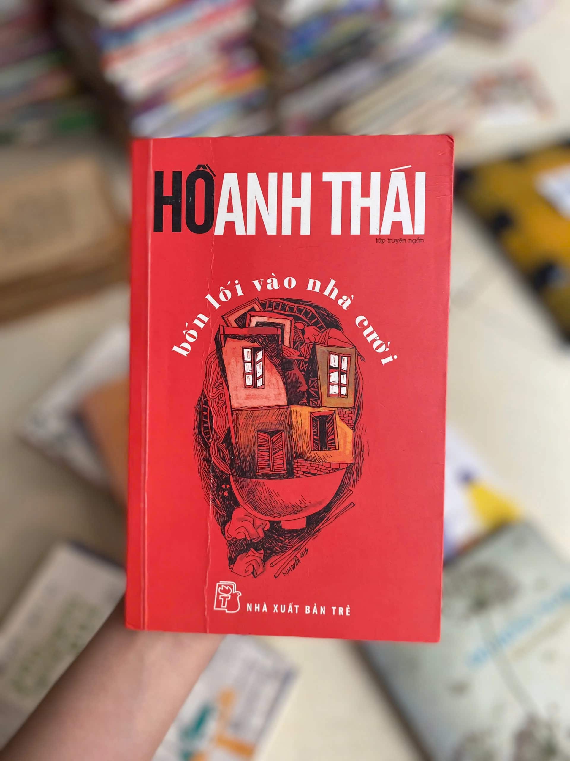 Bốn Lối Vào Nhà Cười