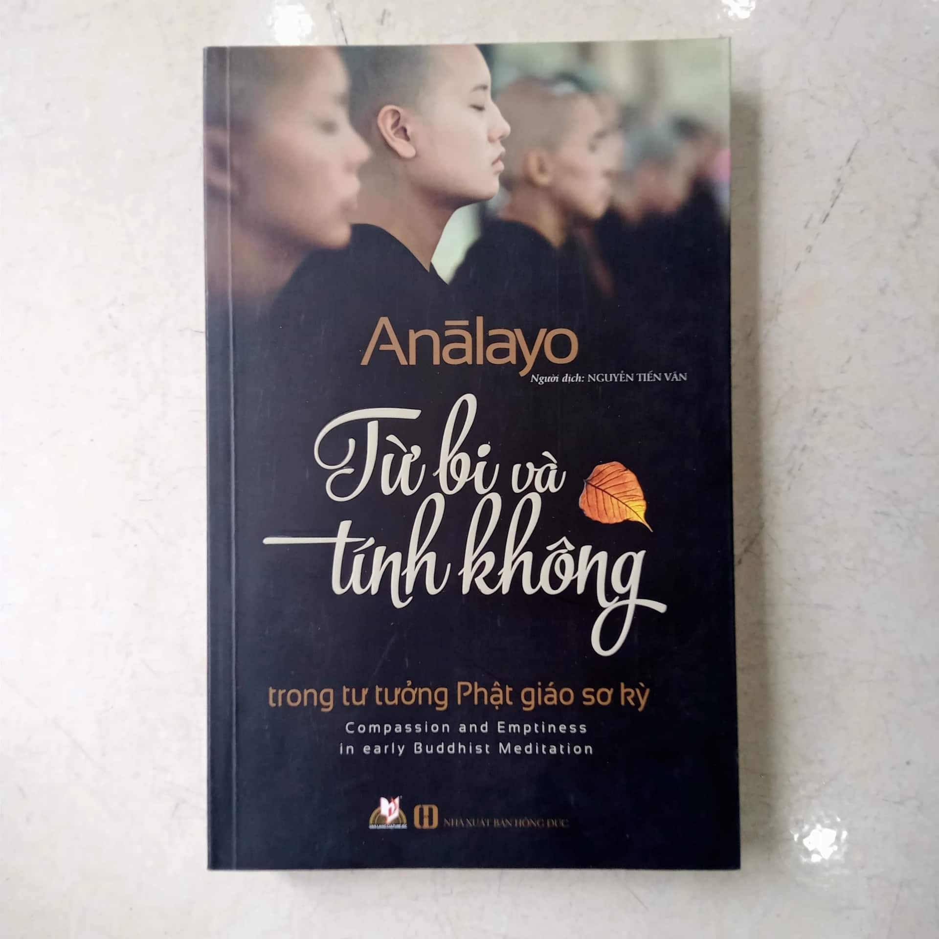Từ bi và tính không