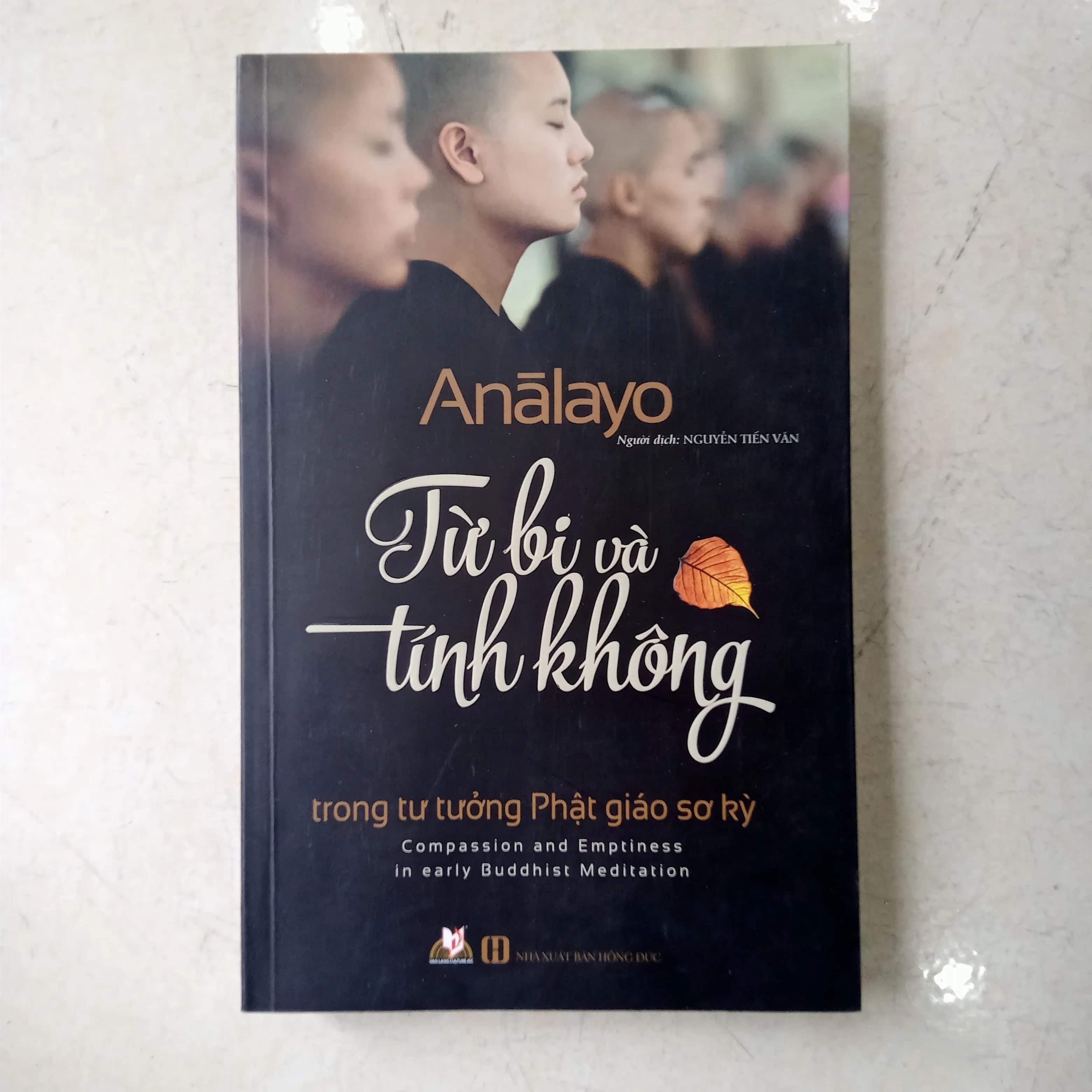 Từ bi và tính không 