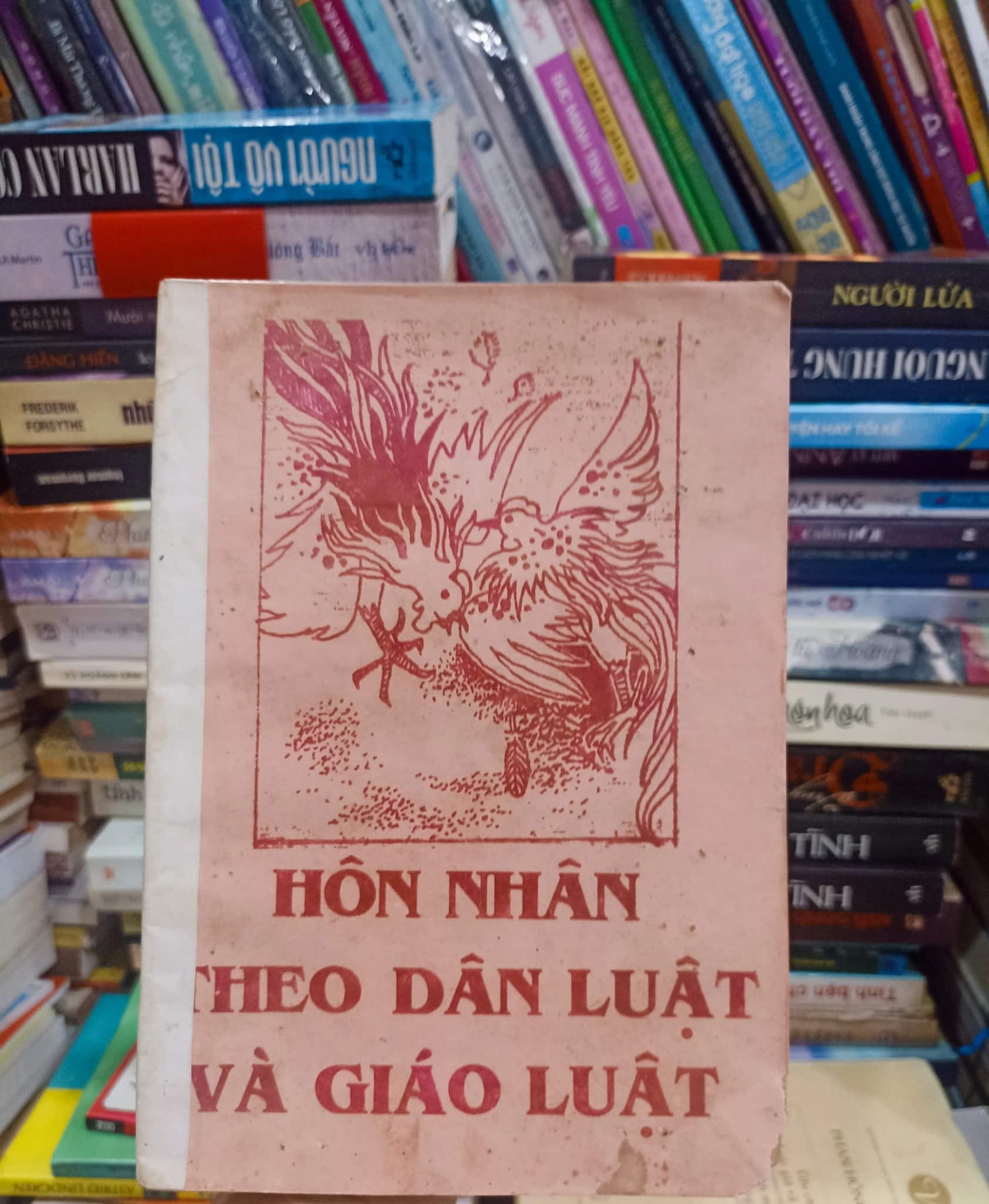 Hôn nhân theo dân luật và giáo luật