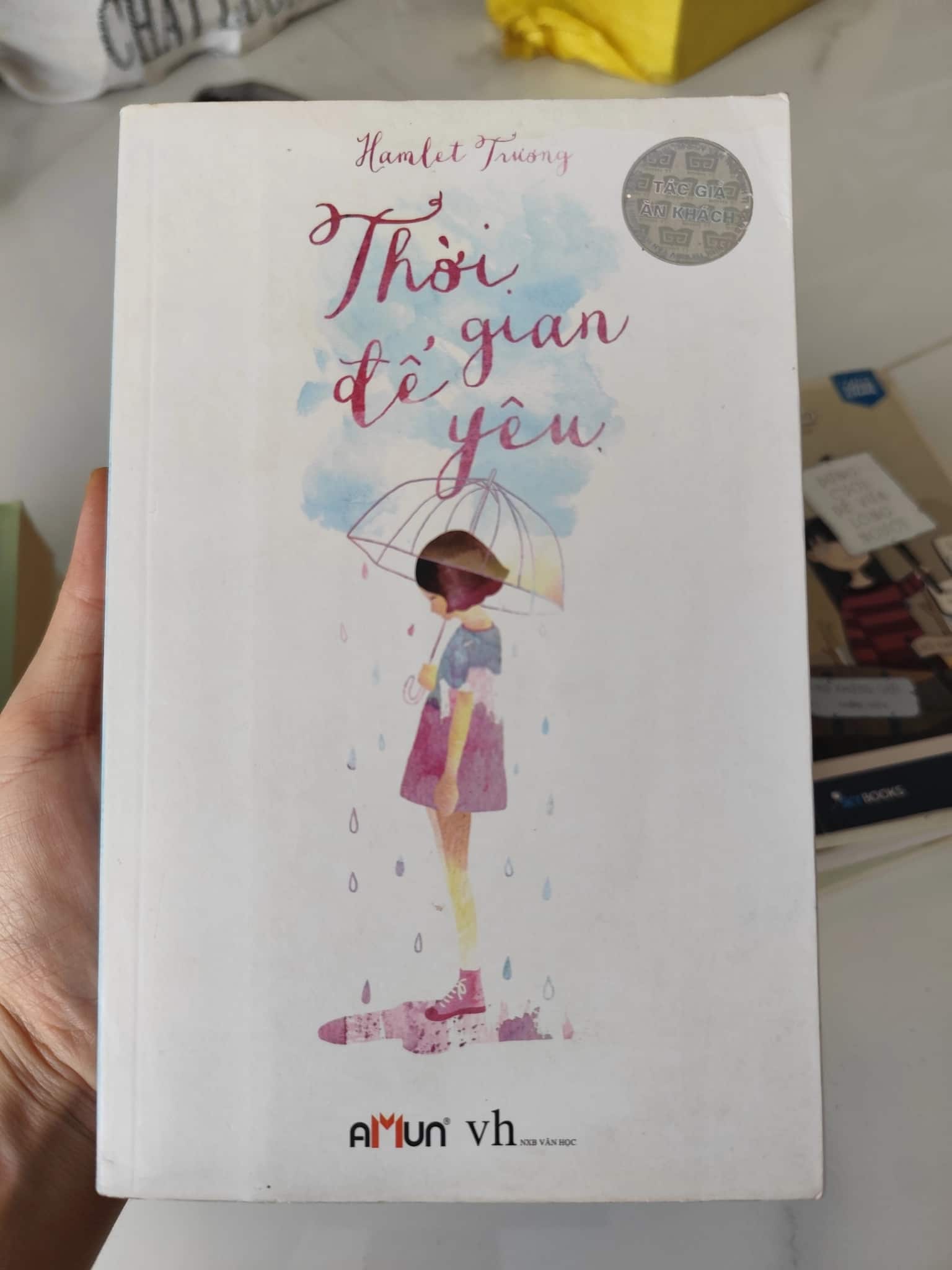 Thời gian để yêu- Hamlet Trương