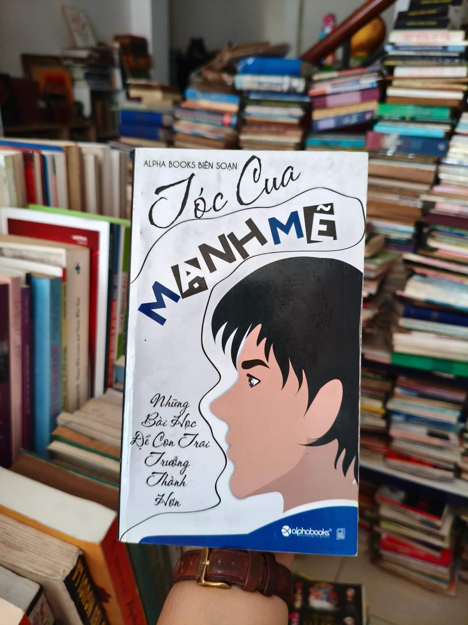 Tóc cua mạnh mẽ 