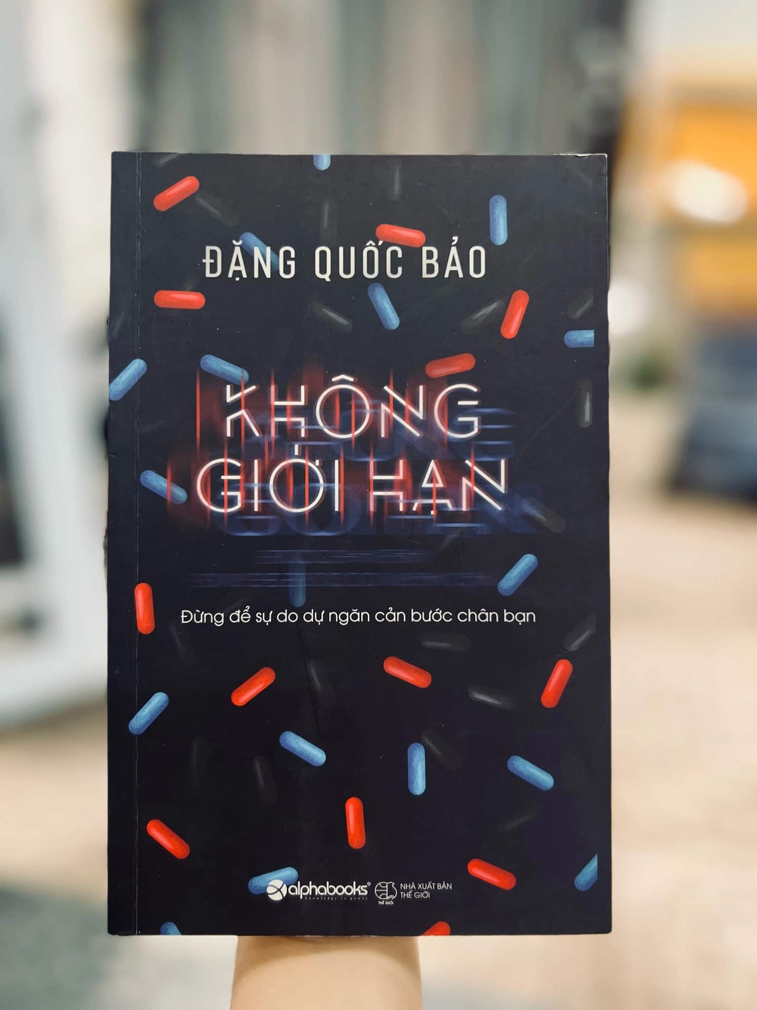 Không giới hạn - Đặng Quốc Bảo - mới 90%