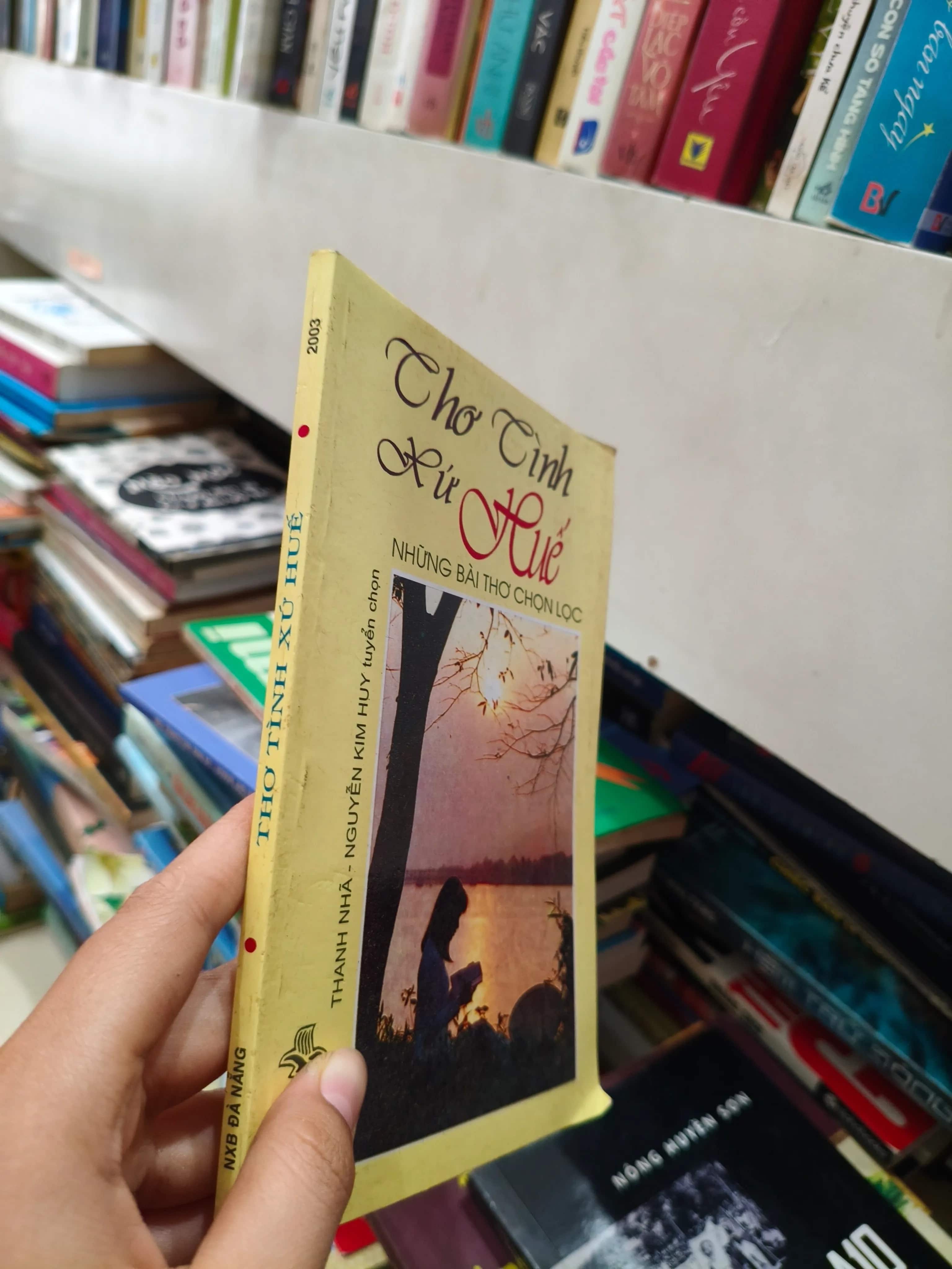 Thơ tình và xứ Huế 