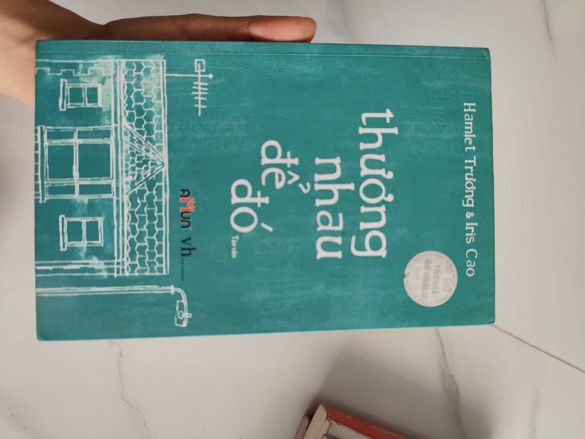 Thương nhau để đó