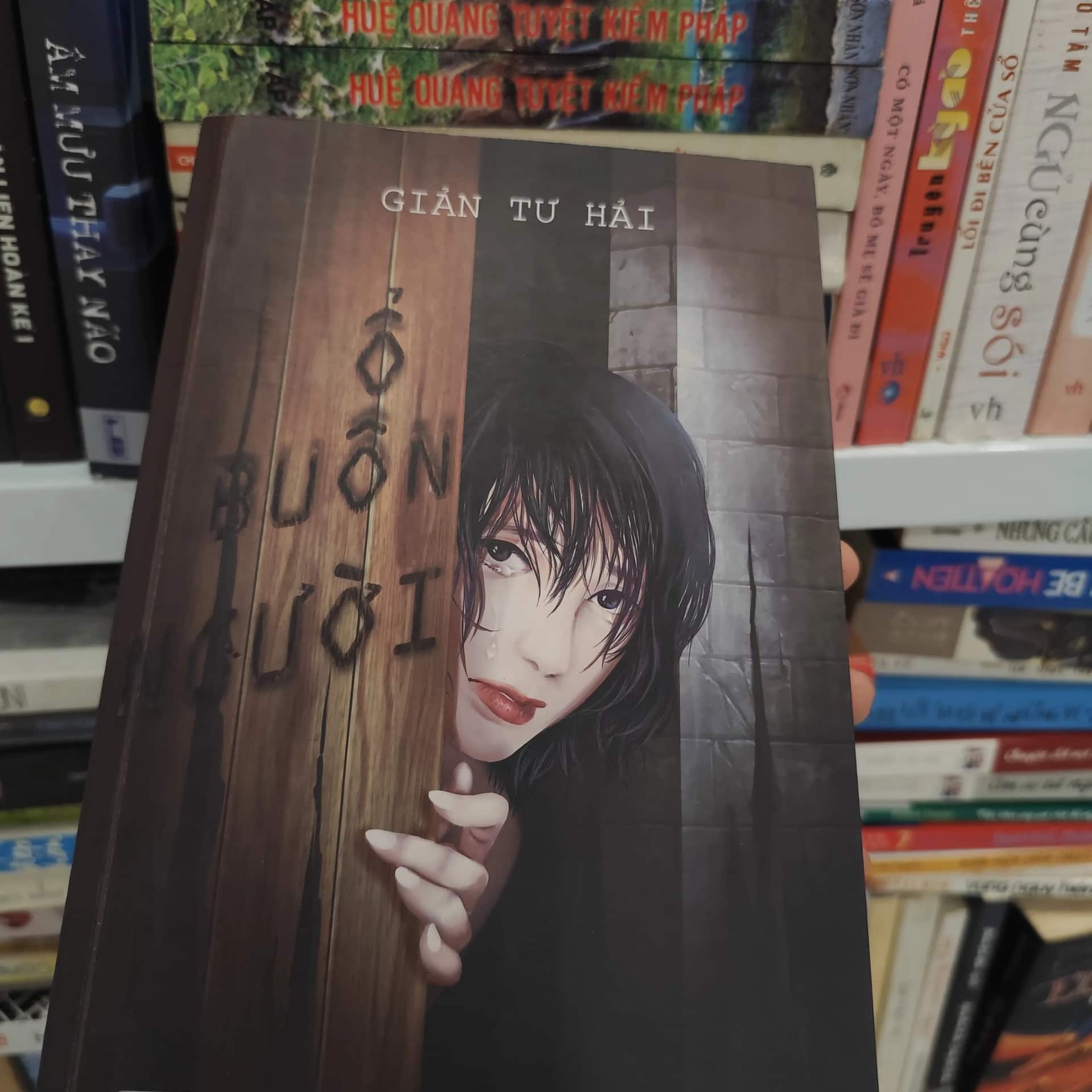 Ổ buôn người - Giản Tư Hải