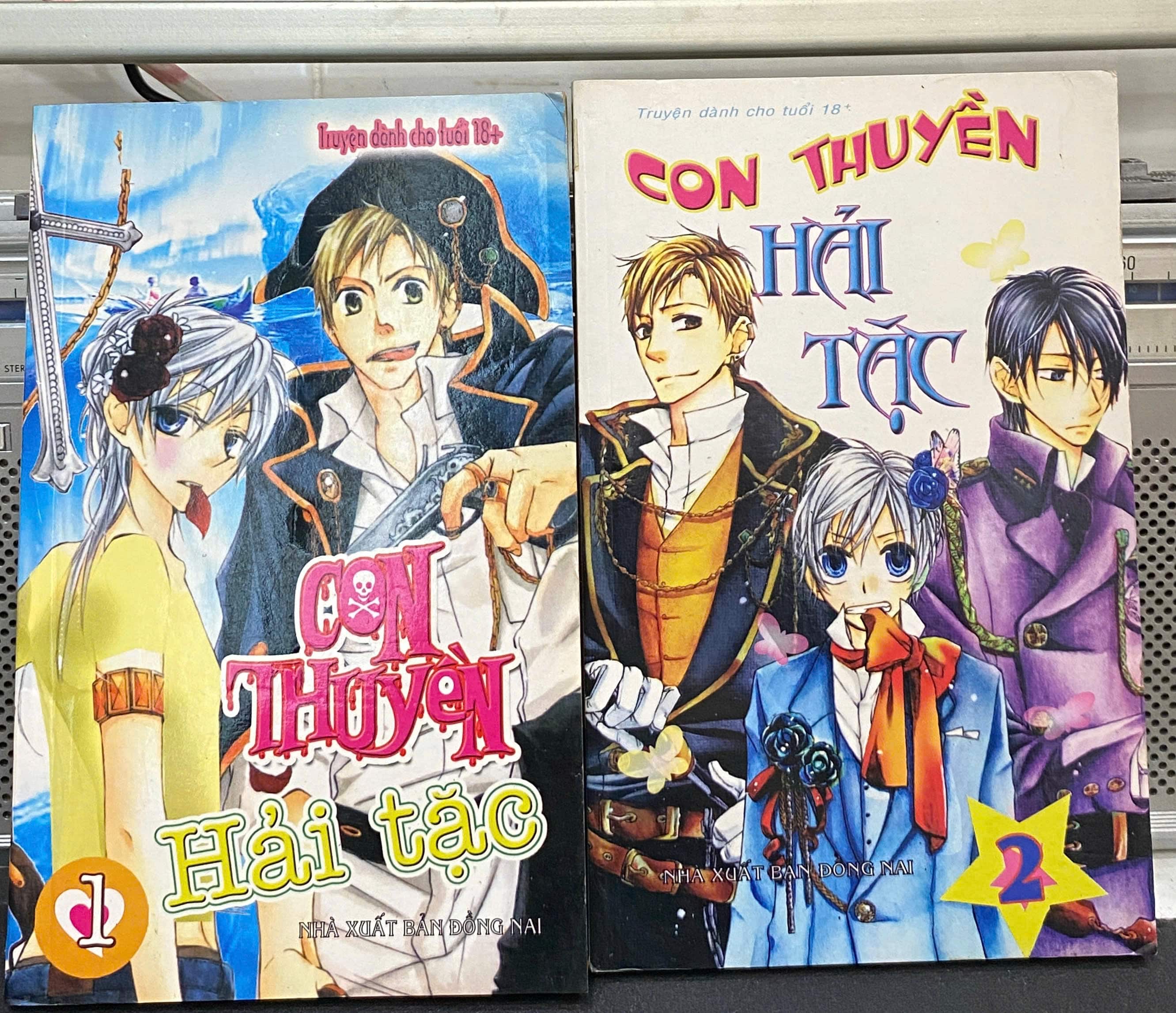 Con Thuyền Hải Tặc