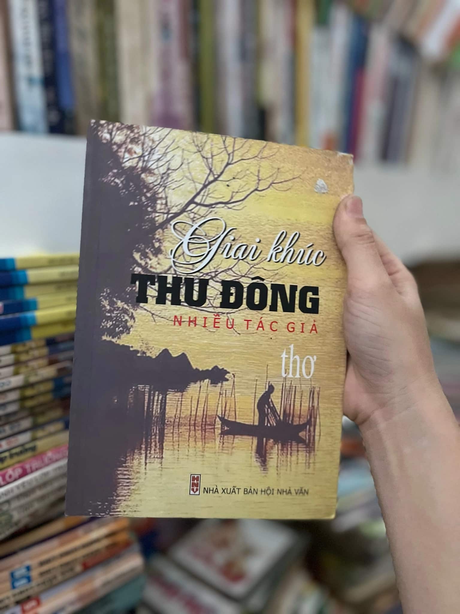 Thơ Giai khúc Thu Đông nhiều tác giả