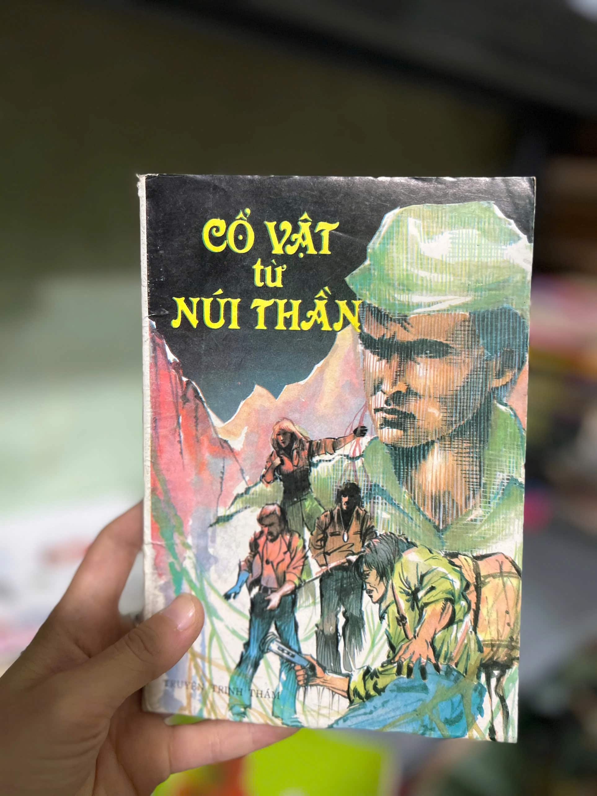 Cổ vật từ núi thần - Đức Dũng