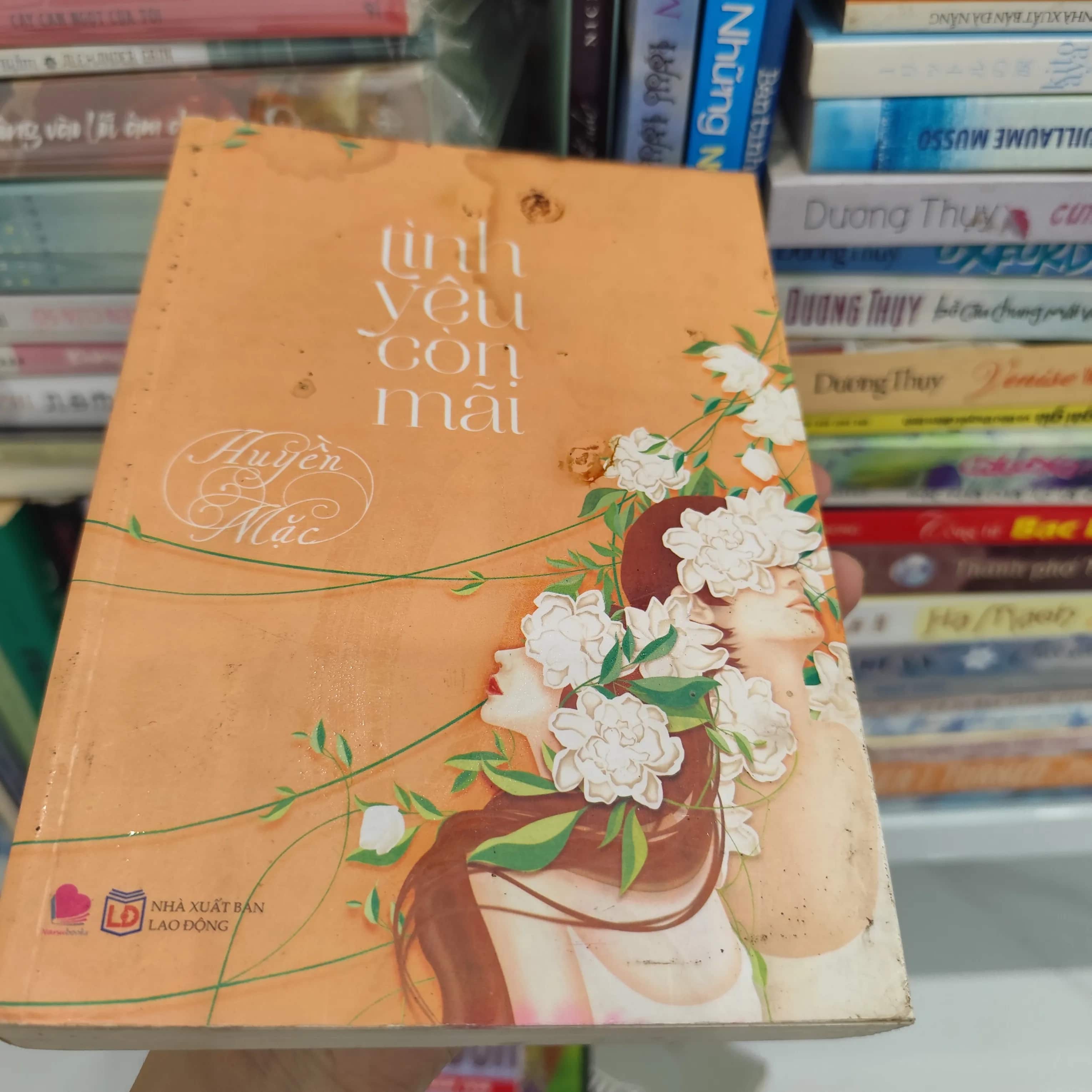 Tình yêu còn mãi