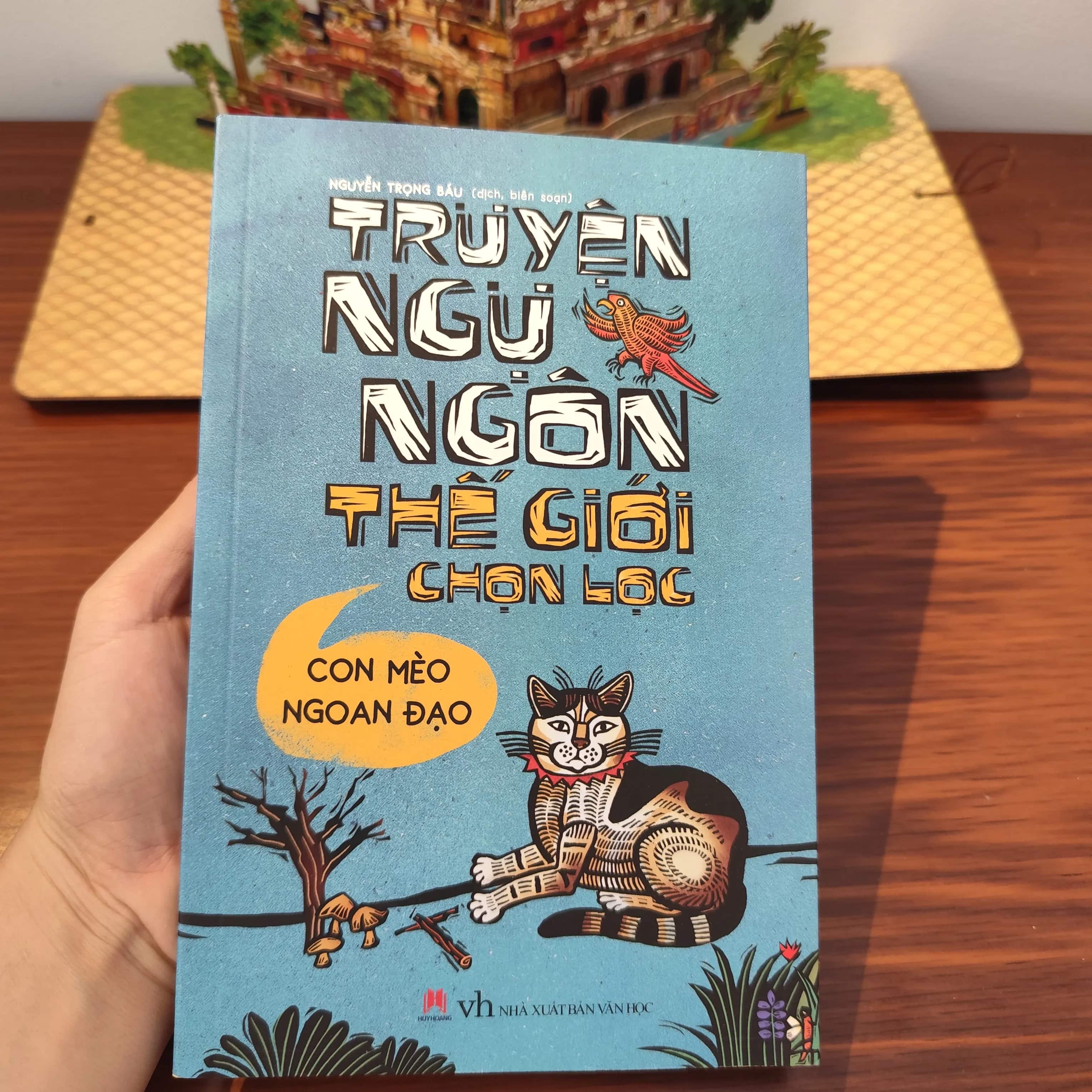 Truyện ngụ ngôn thế giới chọn lọc - Con mèo ngoan đạo