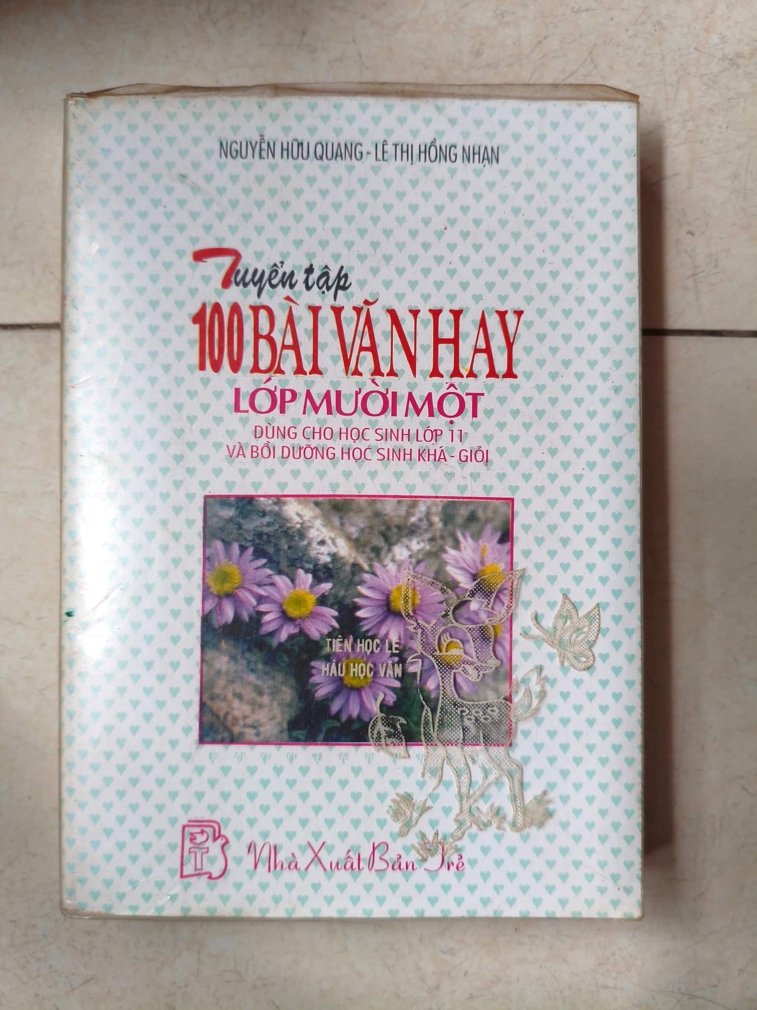 Tuyển tập 100 bài văn hay lớp 11 