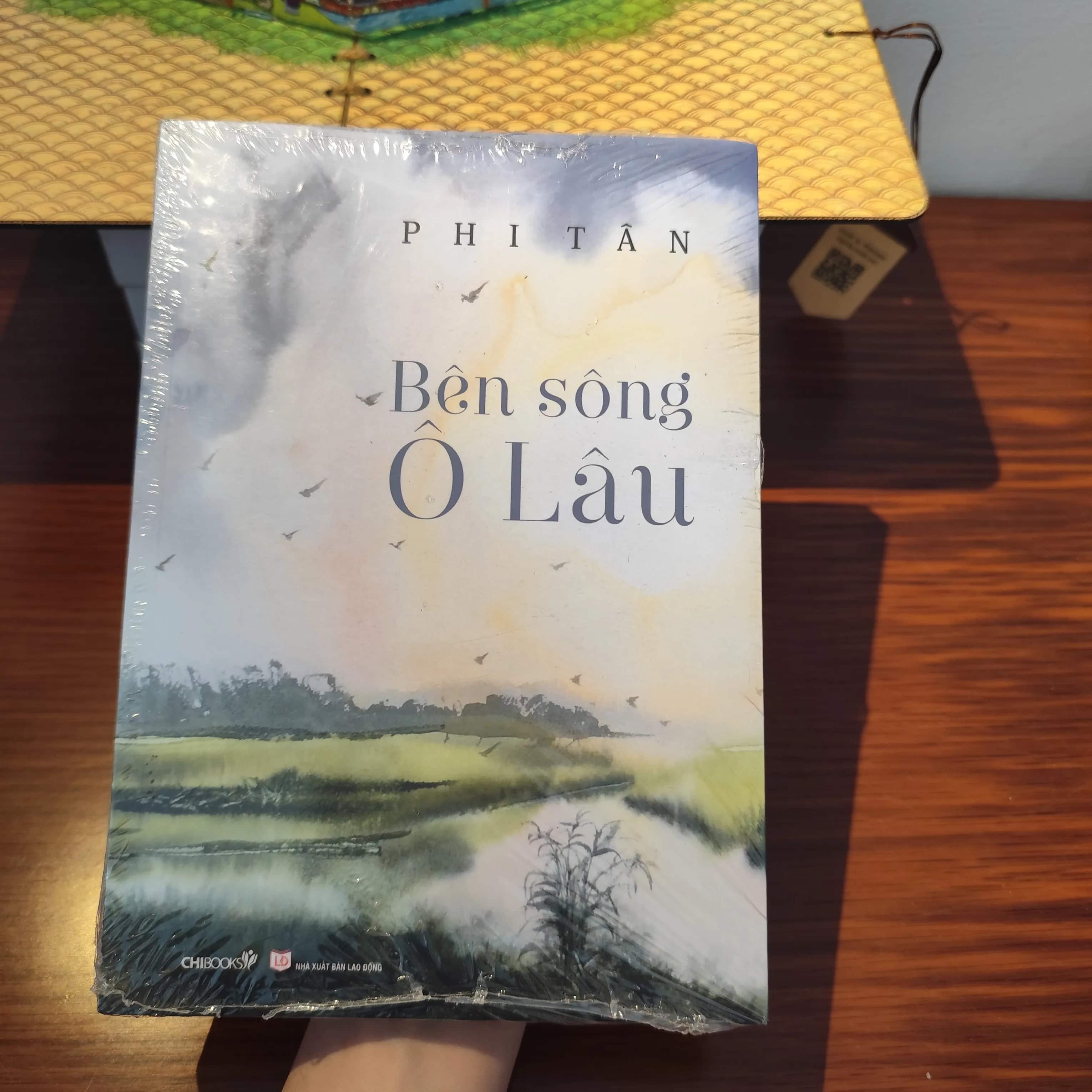 Bên sông Ô Lâu
