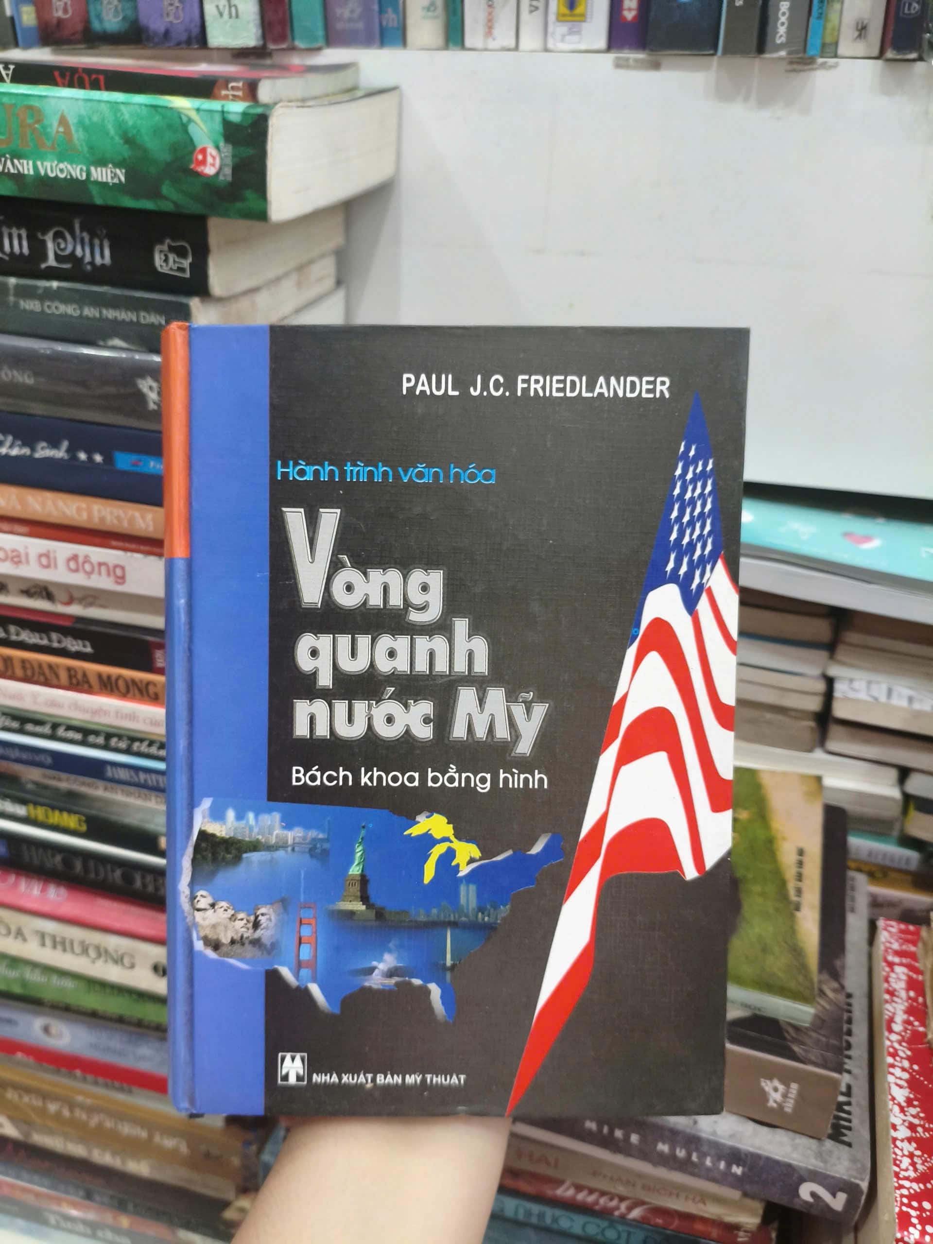 Vòng quanh nước Mỹ Paul J.C. Friedlander