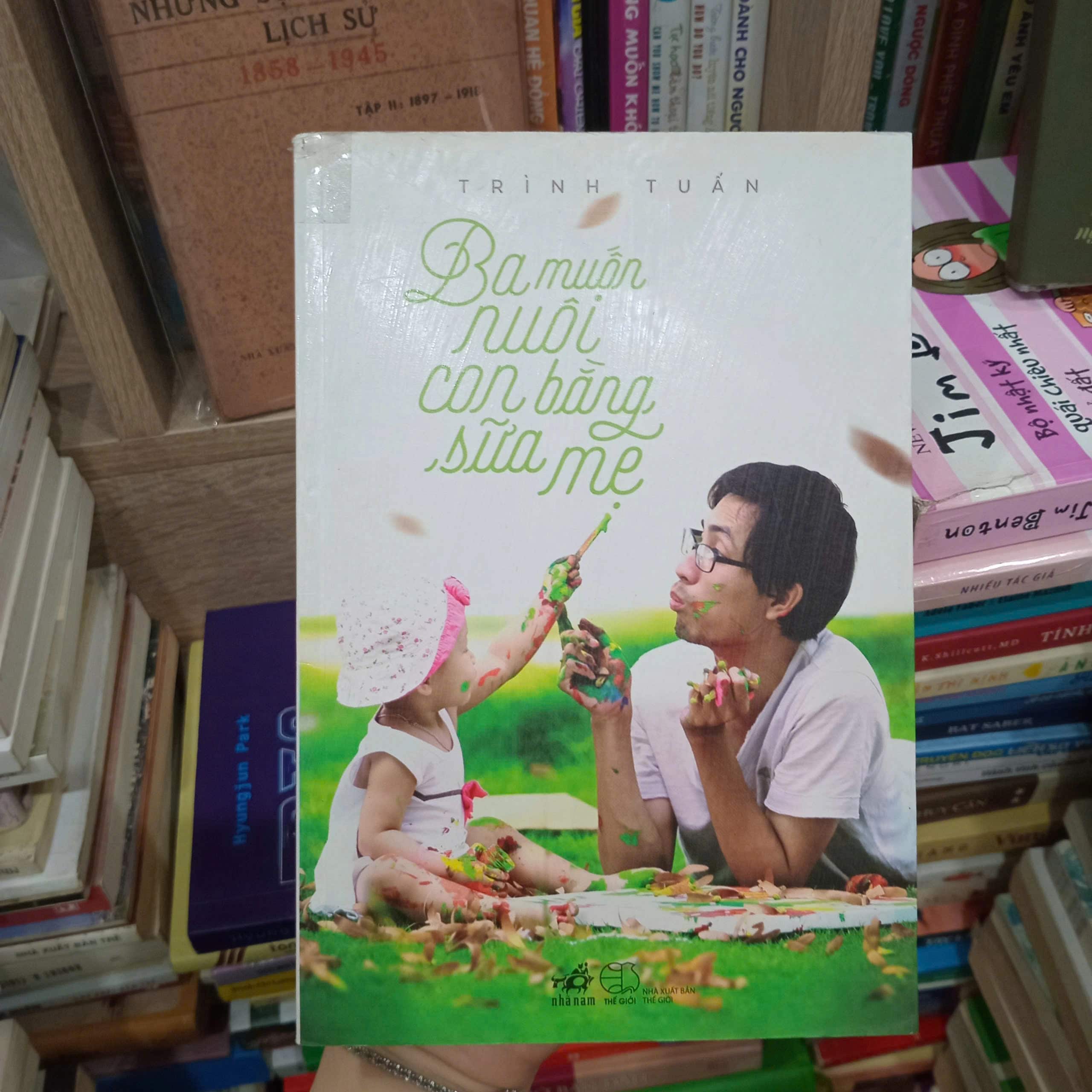 Ba muốn nuôi con bằng sữa mẹ