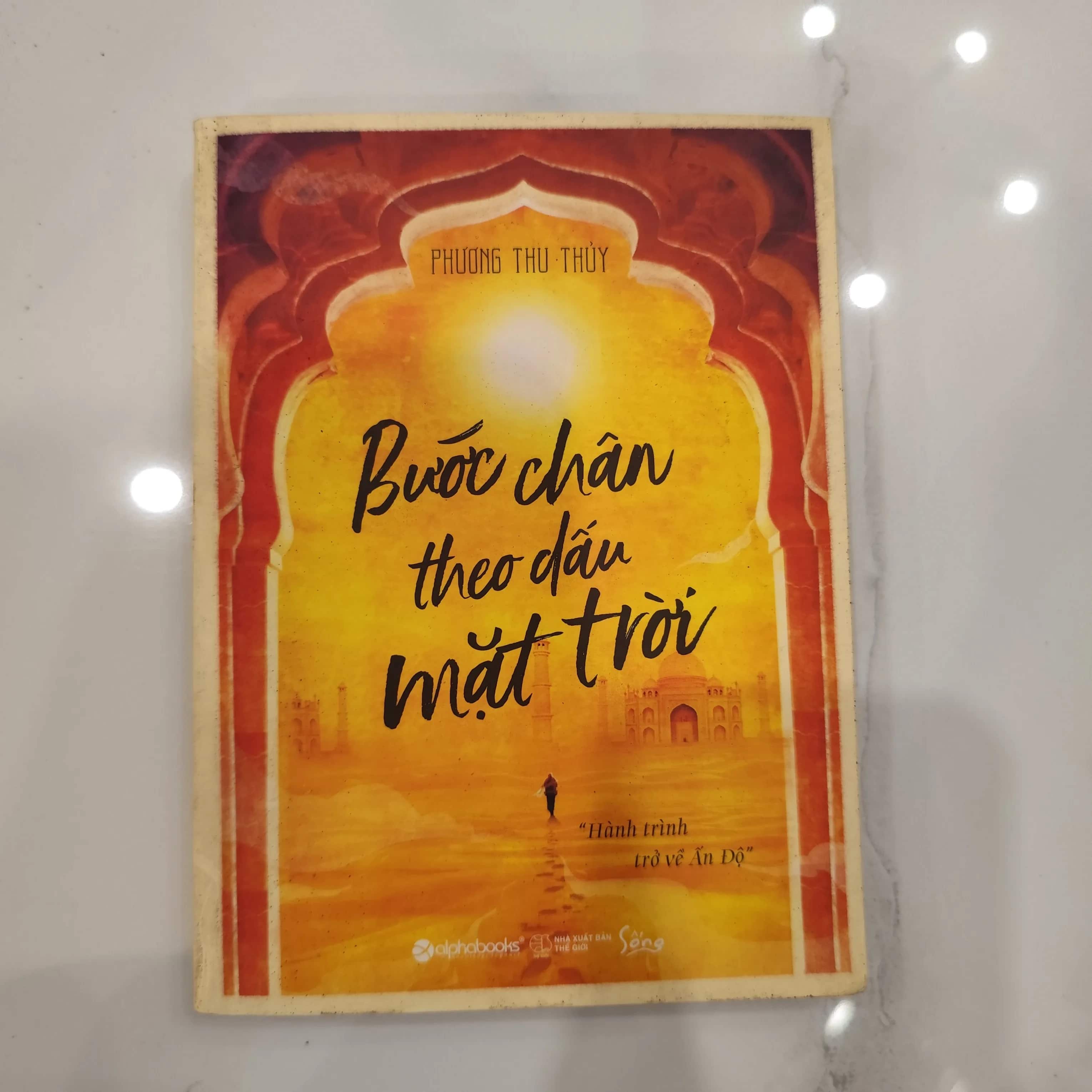 Bước chân theo dấu Mặt Trời