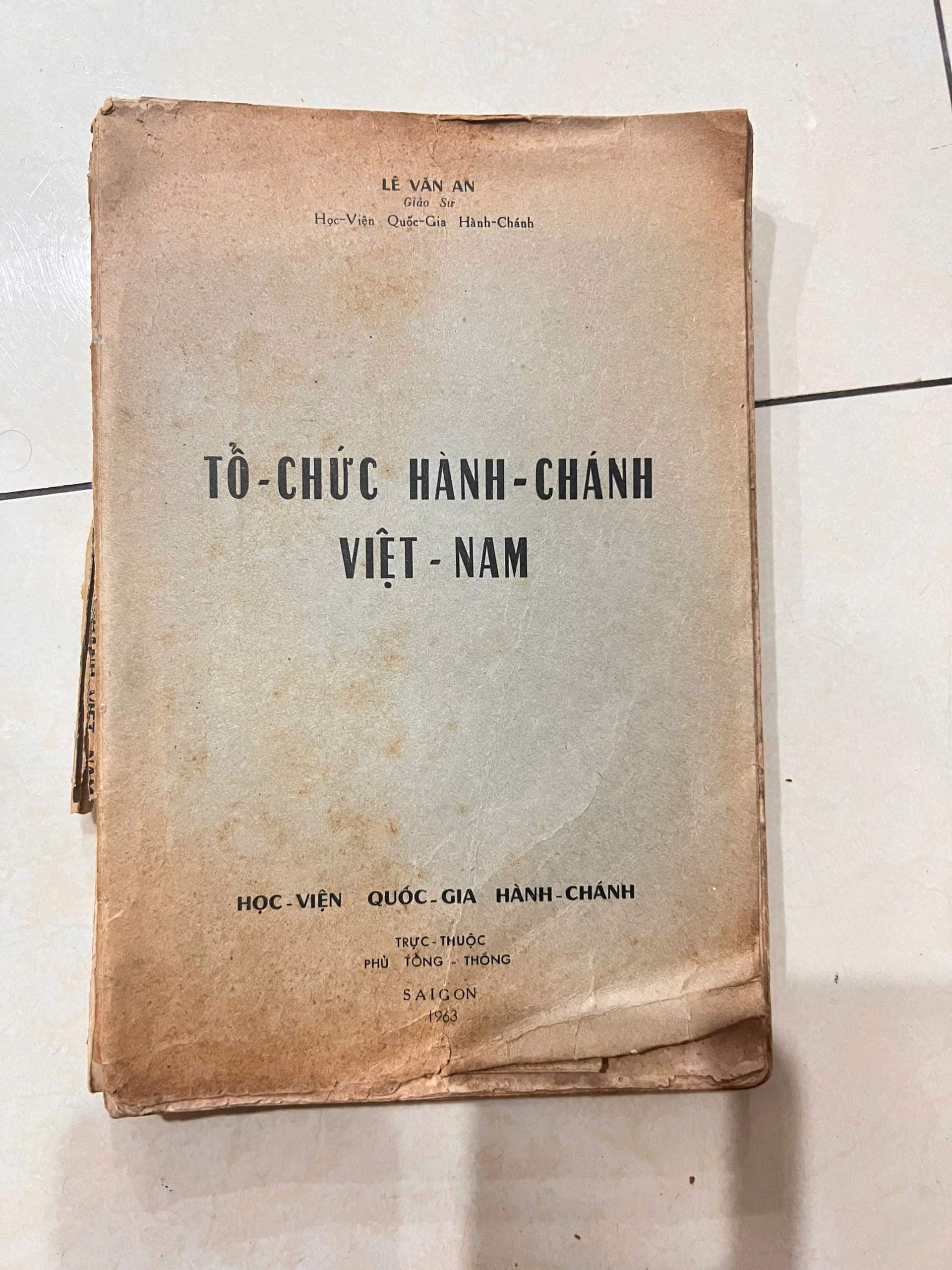 Tổ Chức Hành - Chánh Việt - Nam