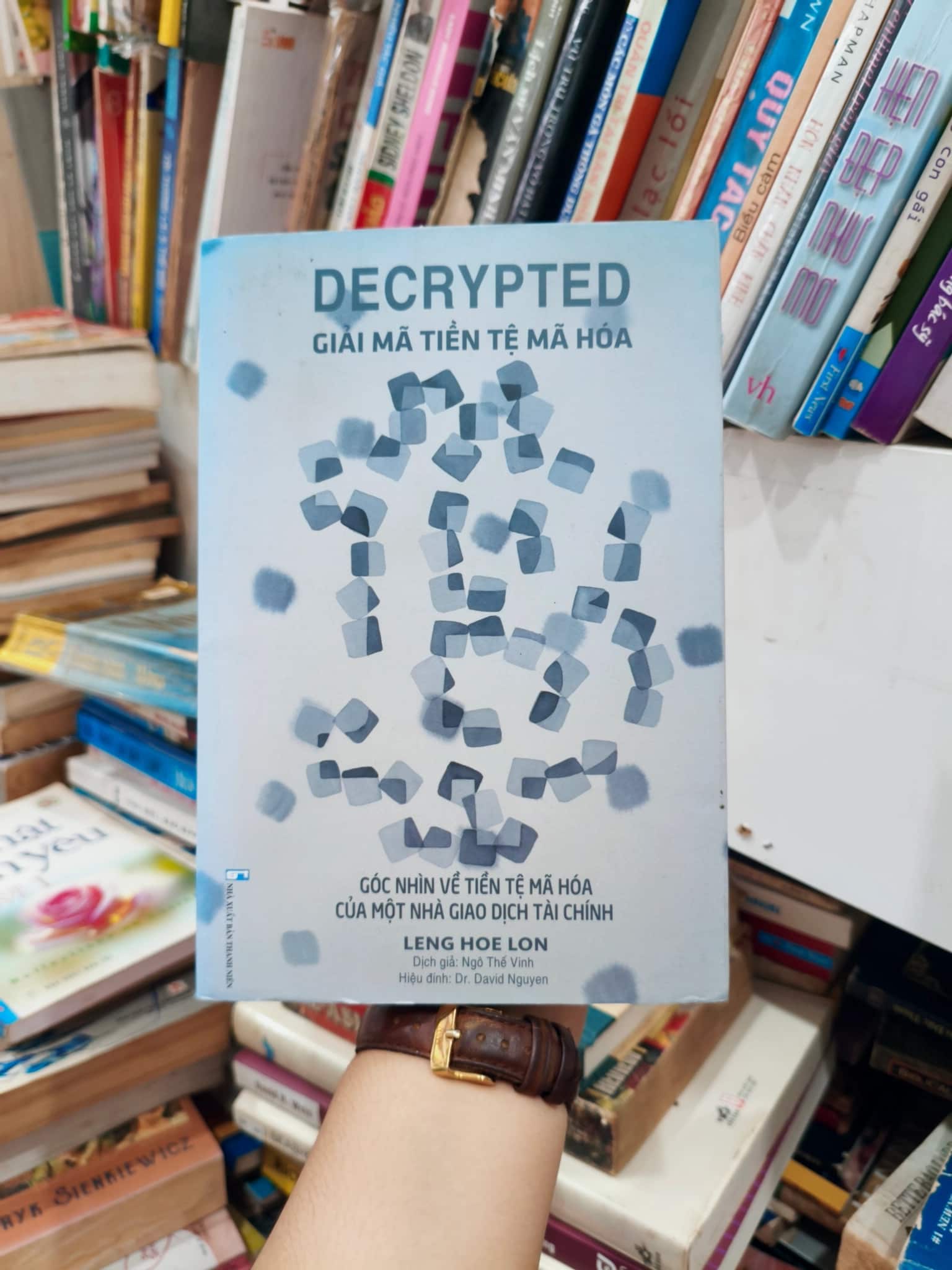 Decrypted giải mã tiền tệ mã hoá 