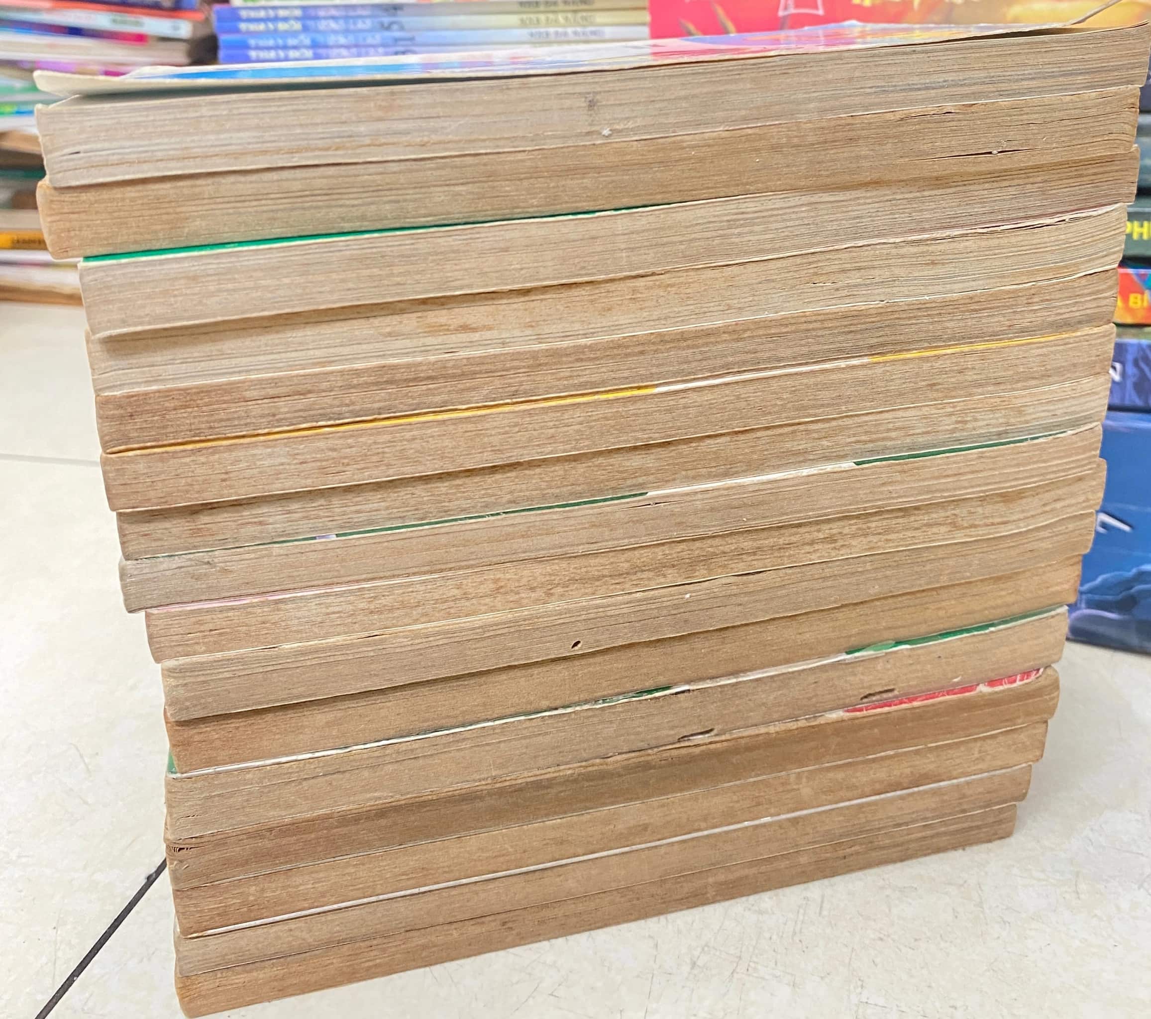 Truyện Tranh Thám Tử Lừng Danh Conan ( tập 30-46) thiếu 35