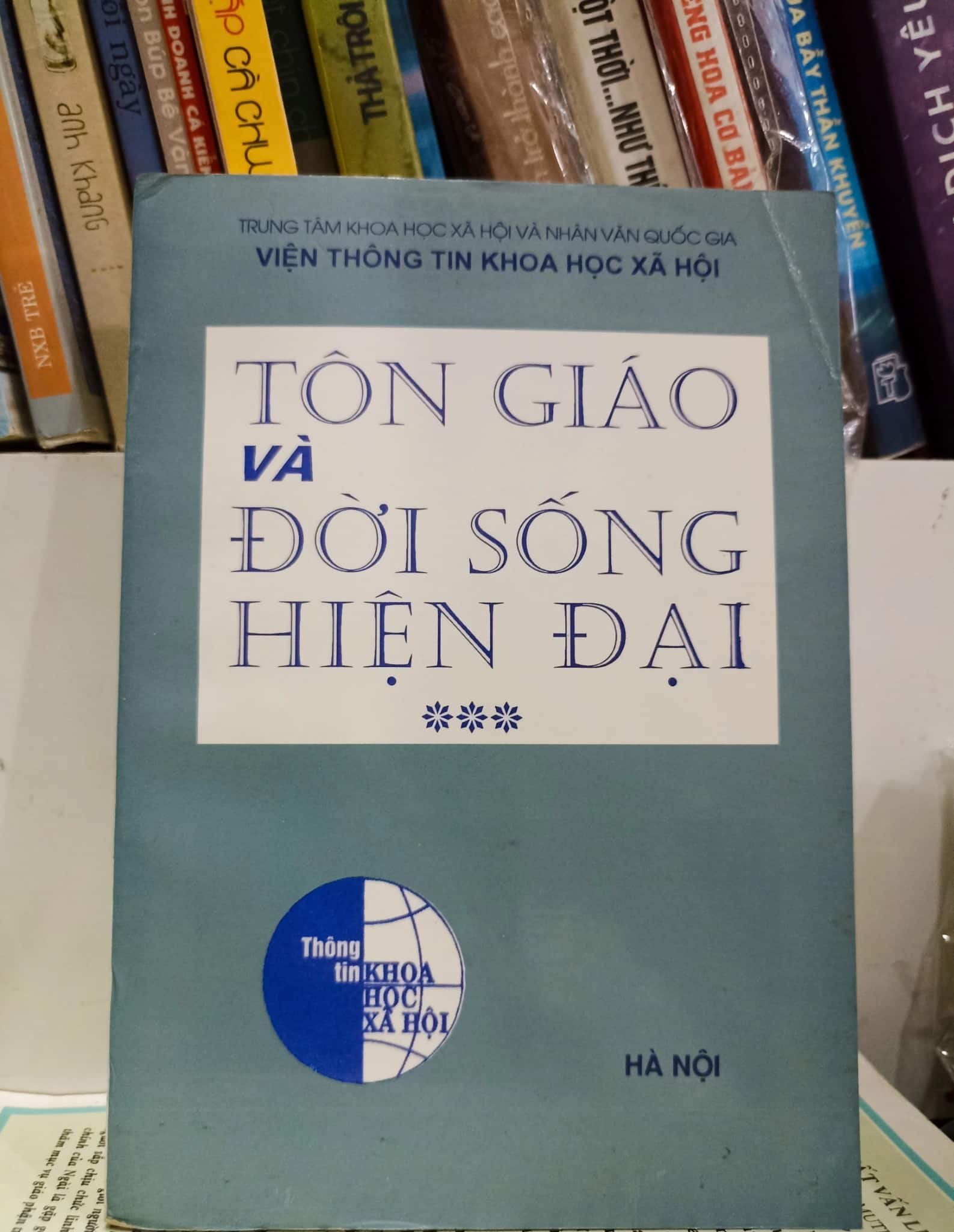 Tôn giáo và đời sống hiện đại 