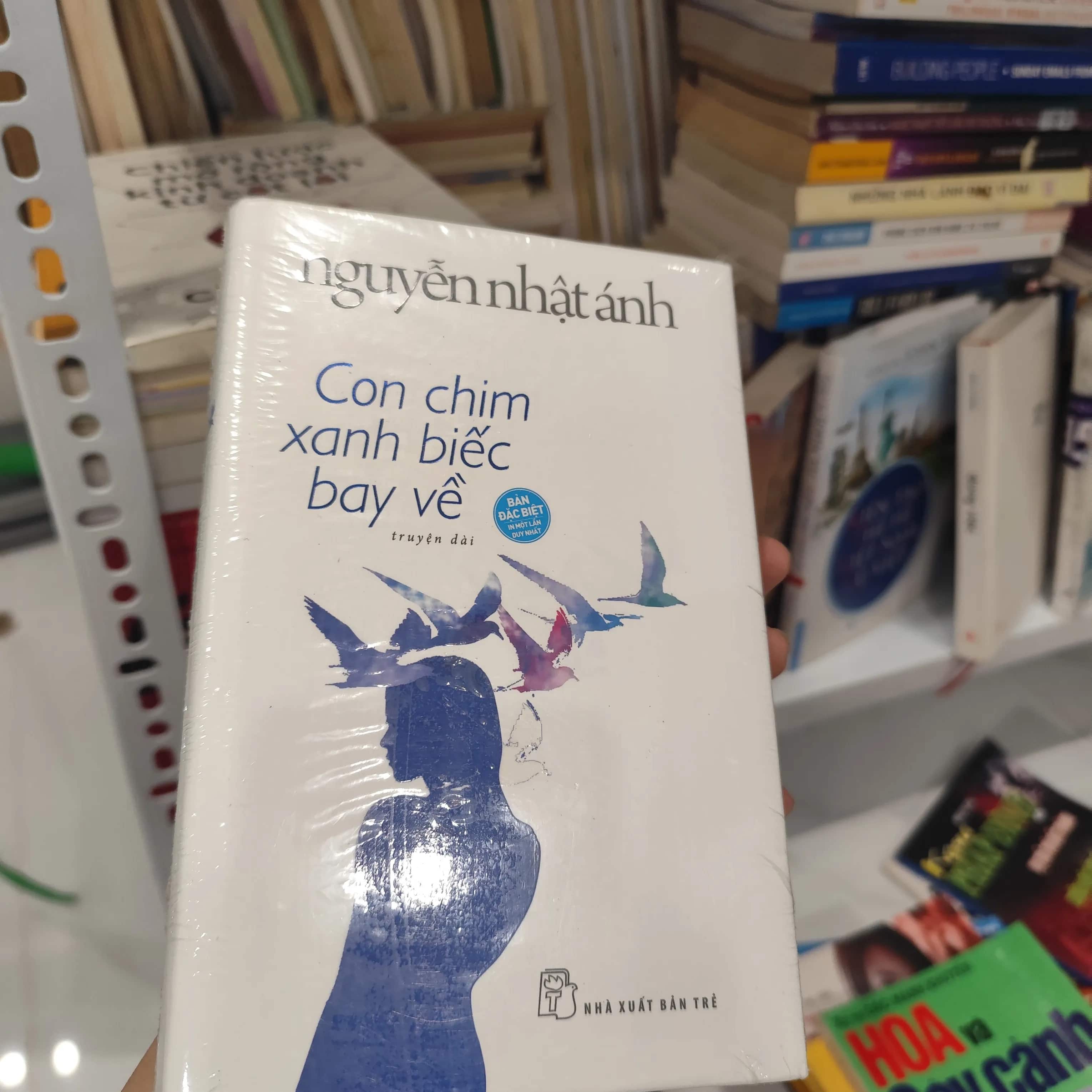 Con chim xanh biếc bay về