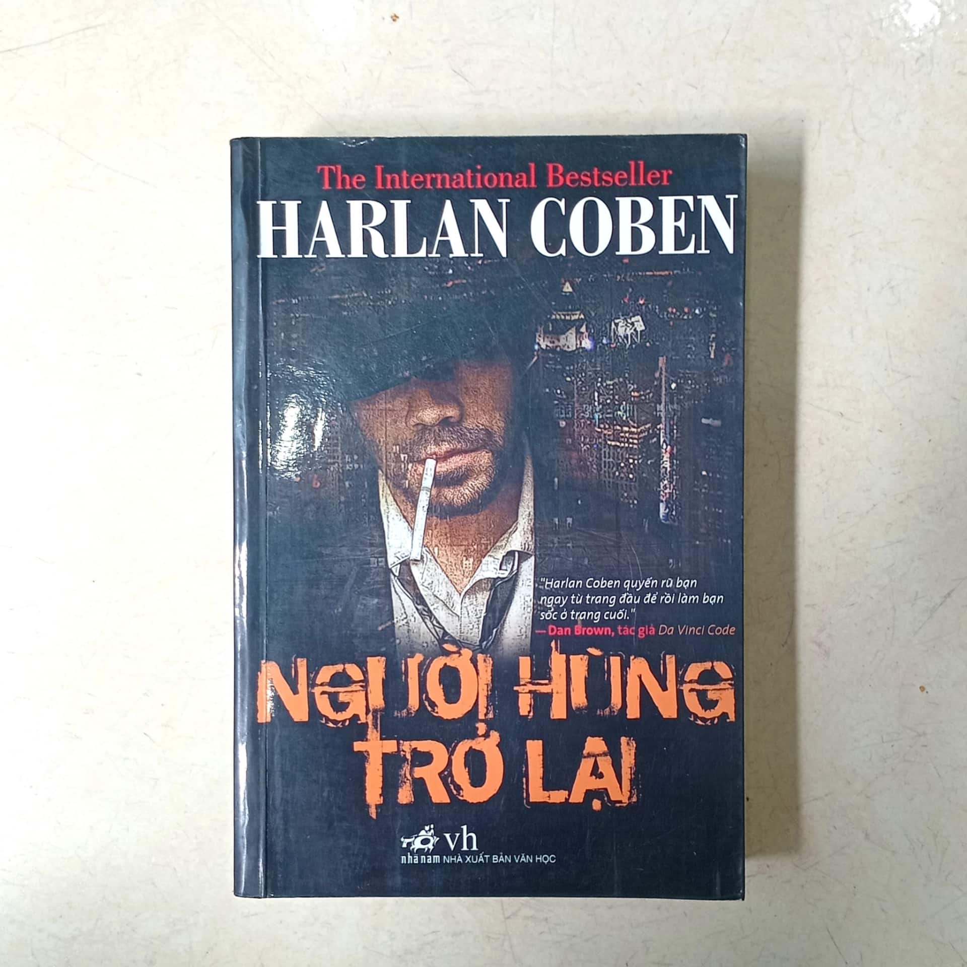 Người hùng trở lại