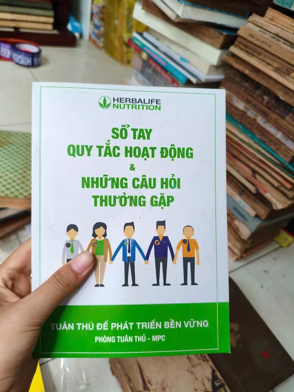 Số Tay Quy Tắc Hoạt Động & Những Câu Hỏi Thường Gặp