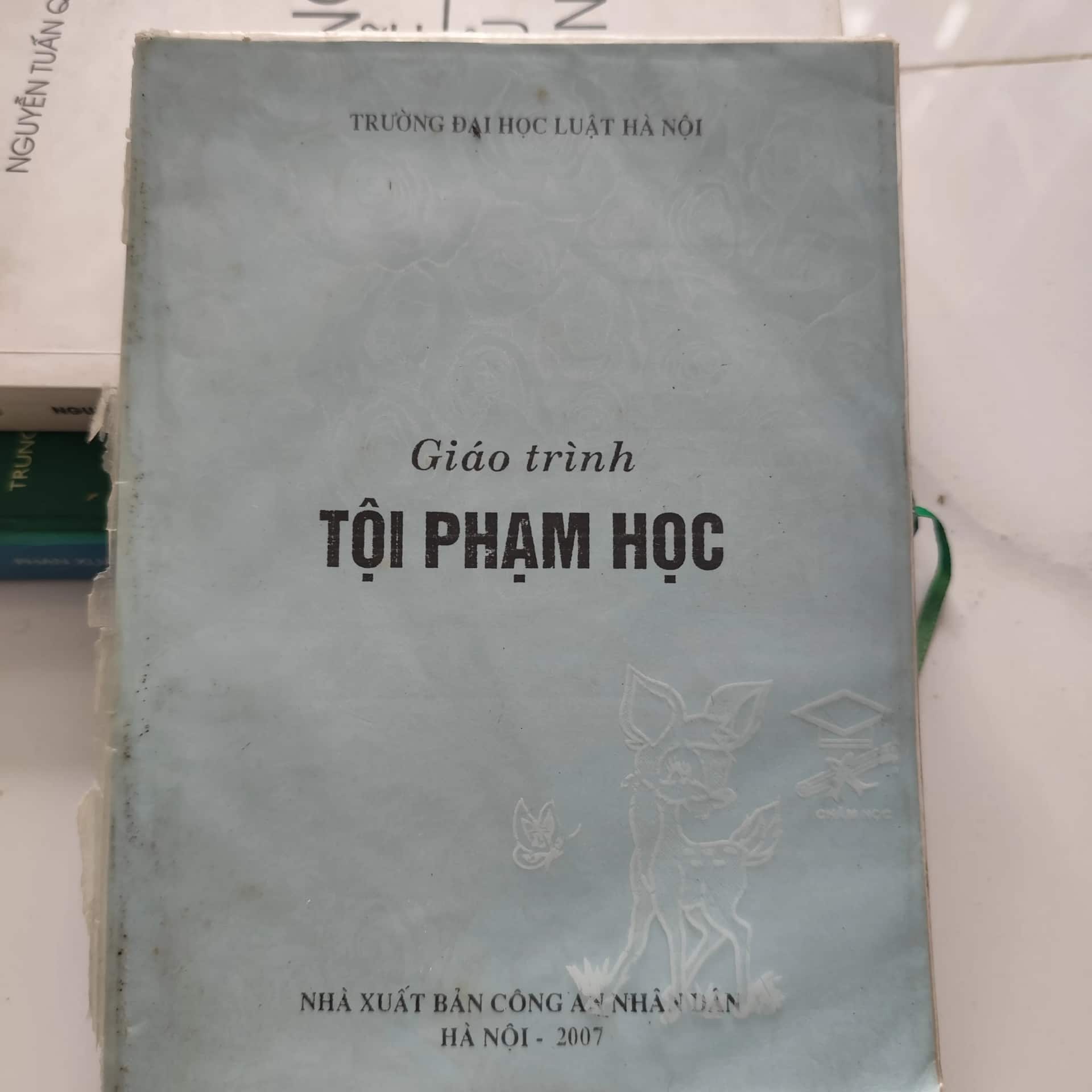 Giáo trình tội phạm học